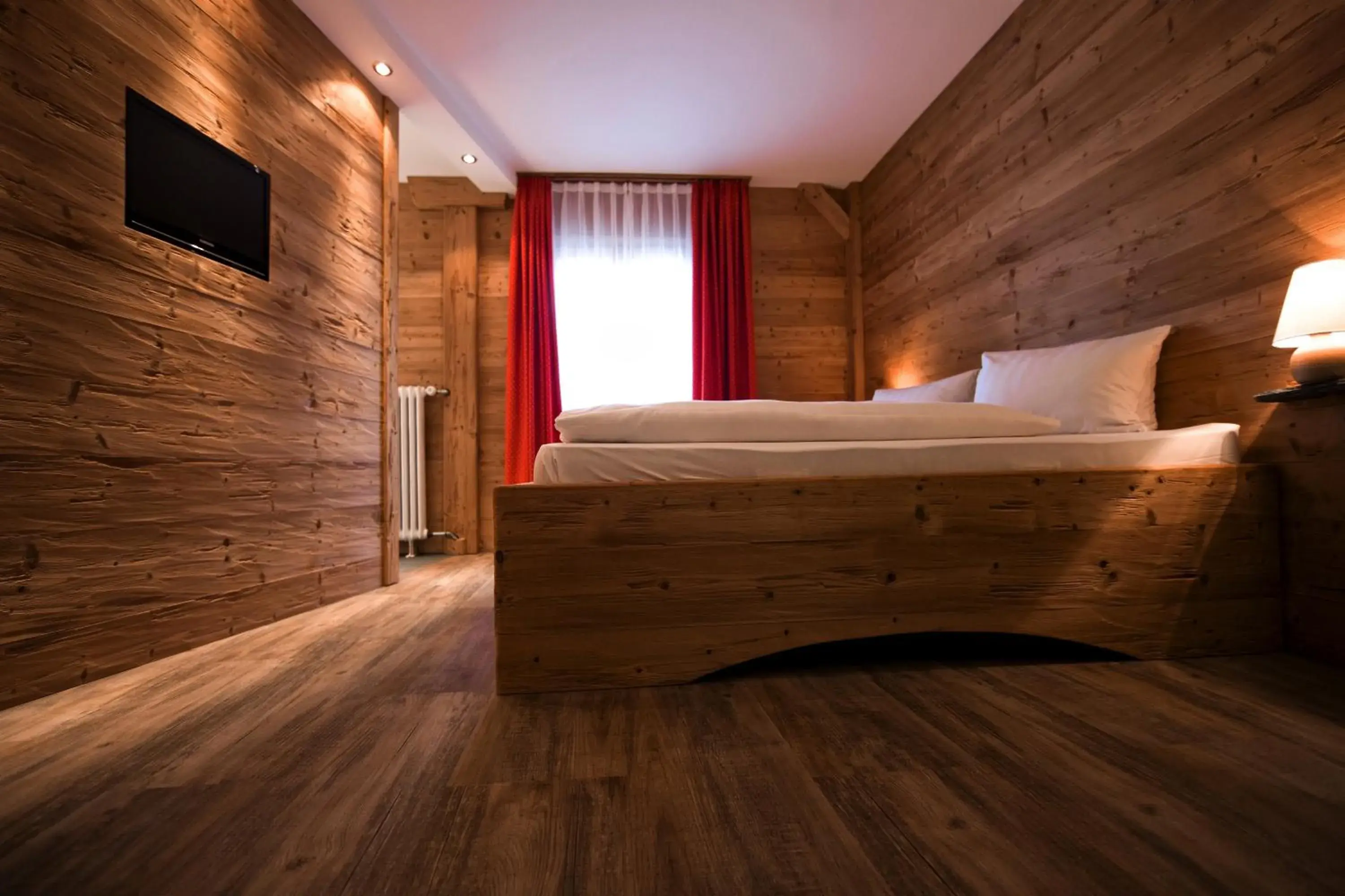 Photo of the whole room, Bed in Arosa Vetter Hotel