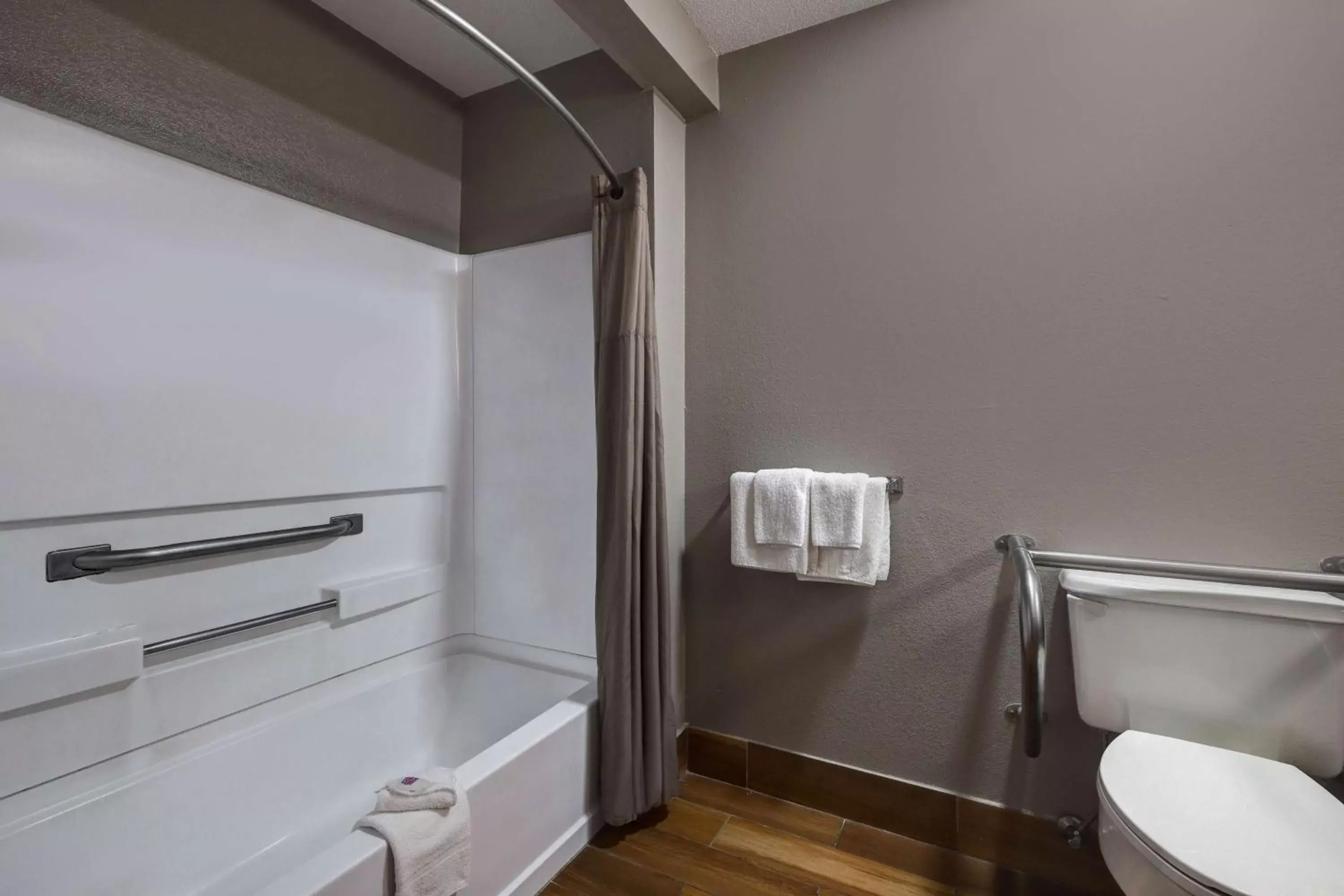 Bedroom in Motel 6-Shepherdsville, KY Louisville South Bedroom in Motel 6-Shepherdsville, KY Louisville South