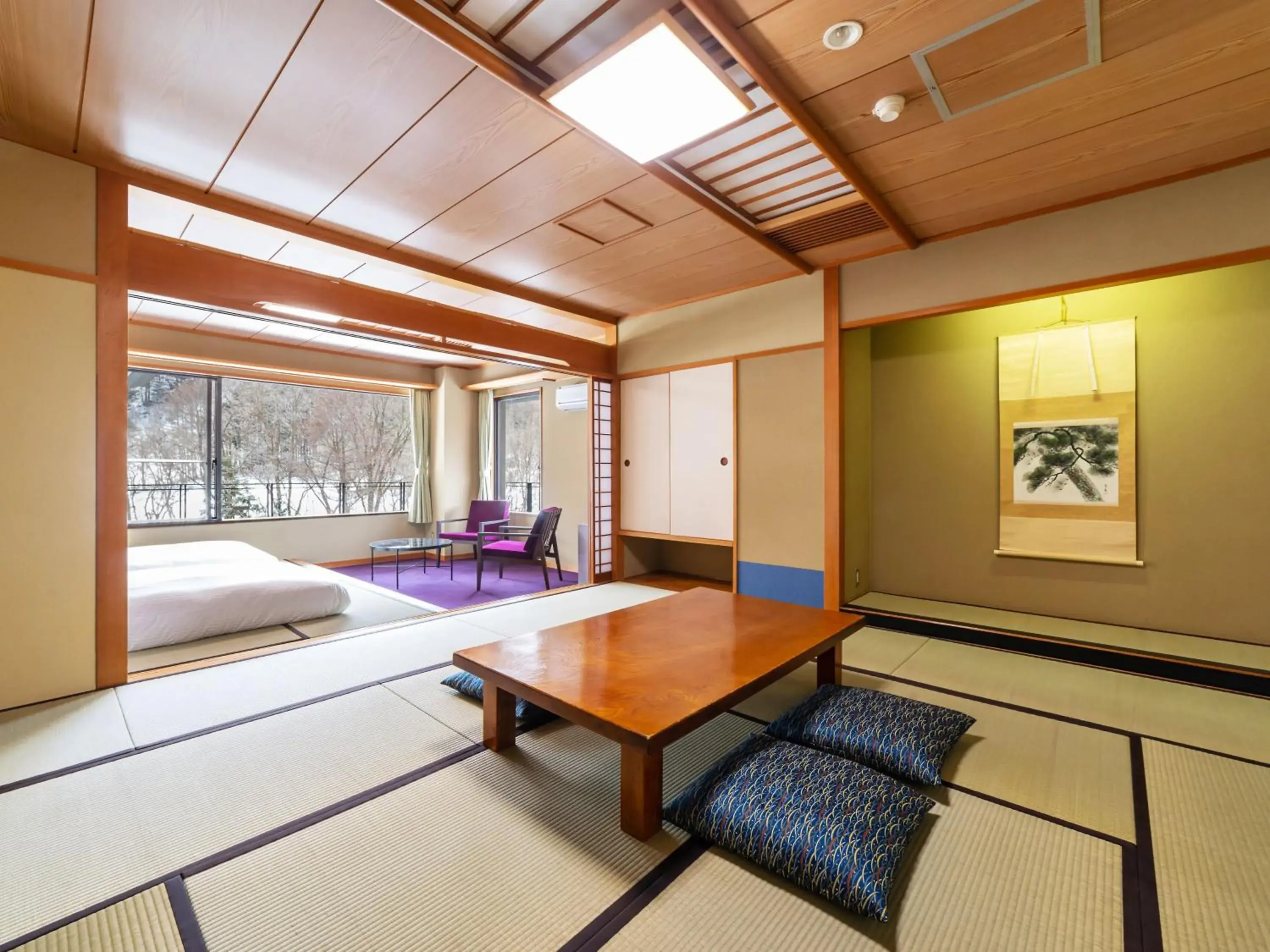 Photo of the whole room in Kamenoi Hotel Nikko Yunishigawa