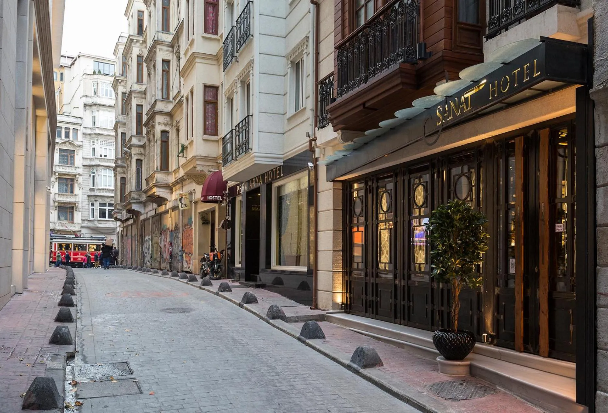 Facade/entrance in Sanat Boutique Hotel Pera