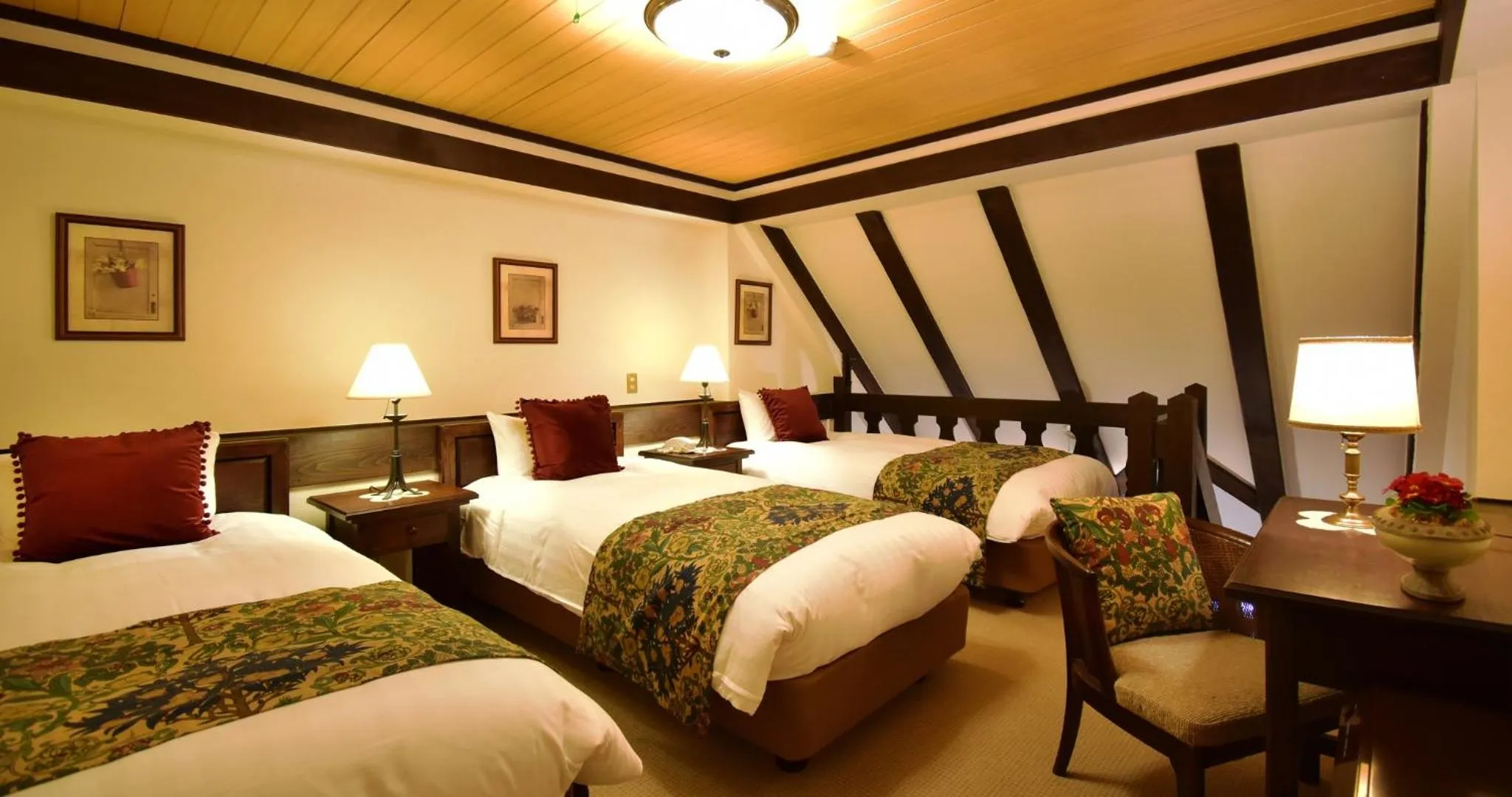 Maisonette Triple Room (West Building) in Hotel La Neige