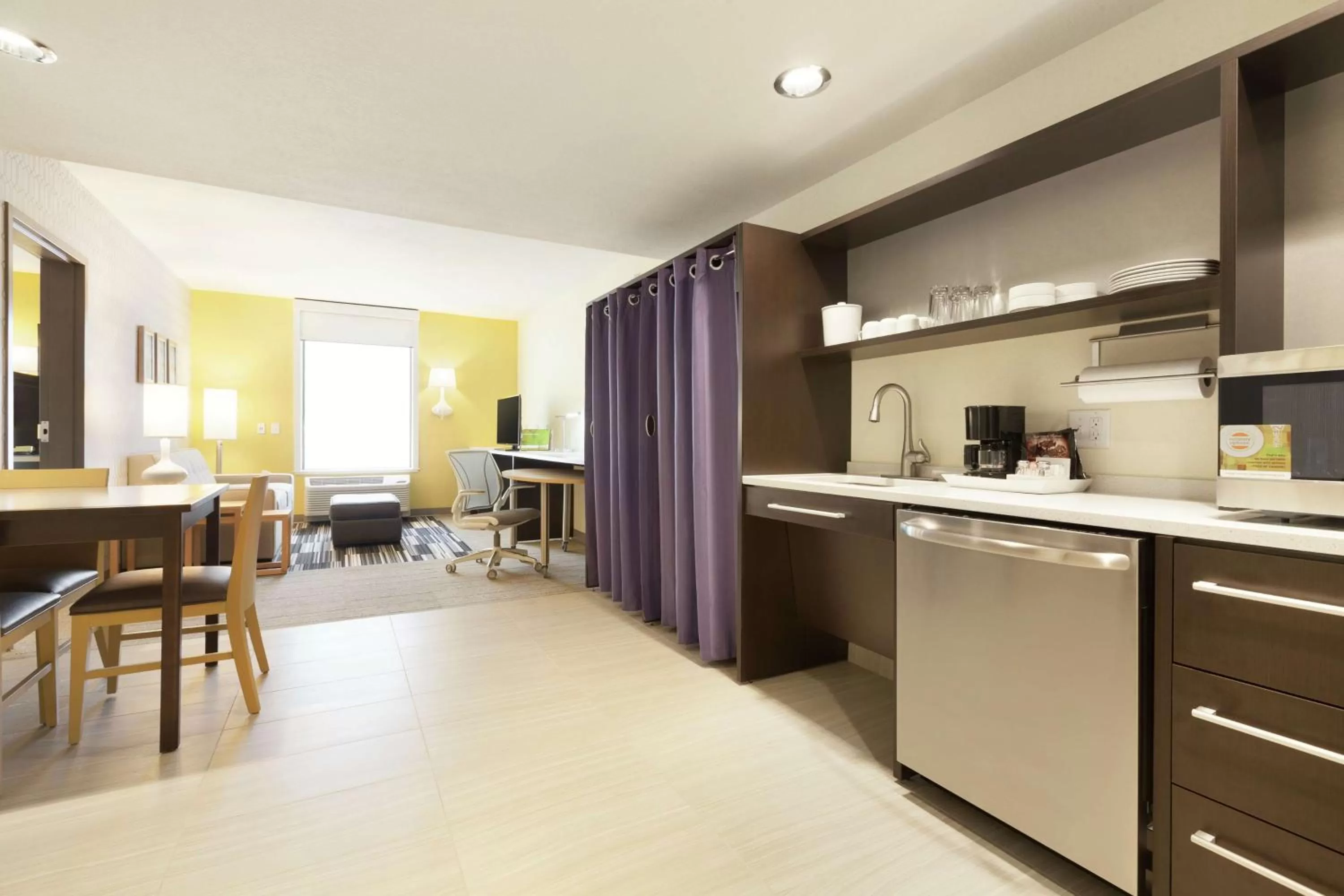 Bedroom in Home2 Suites by Hilton Salt Lake City-East