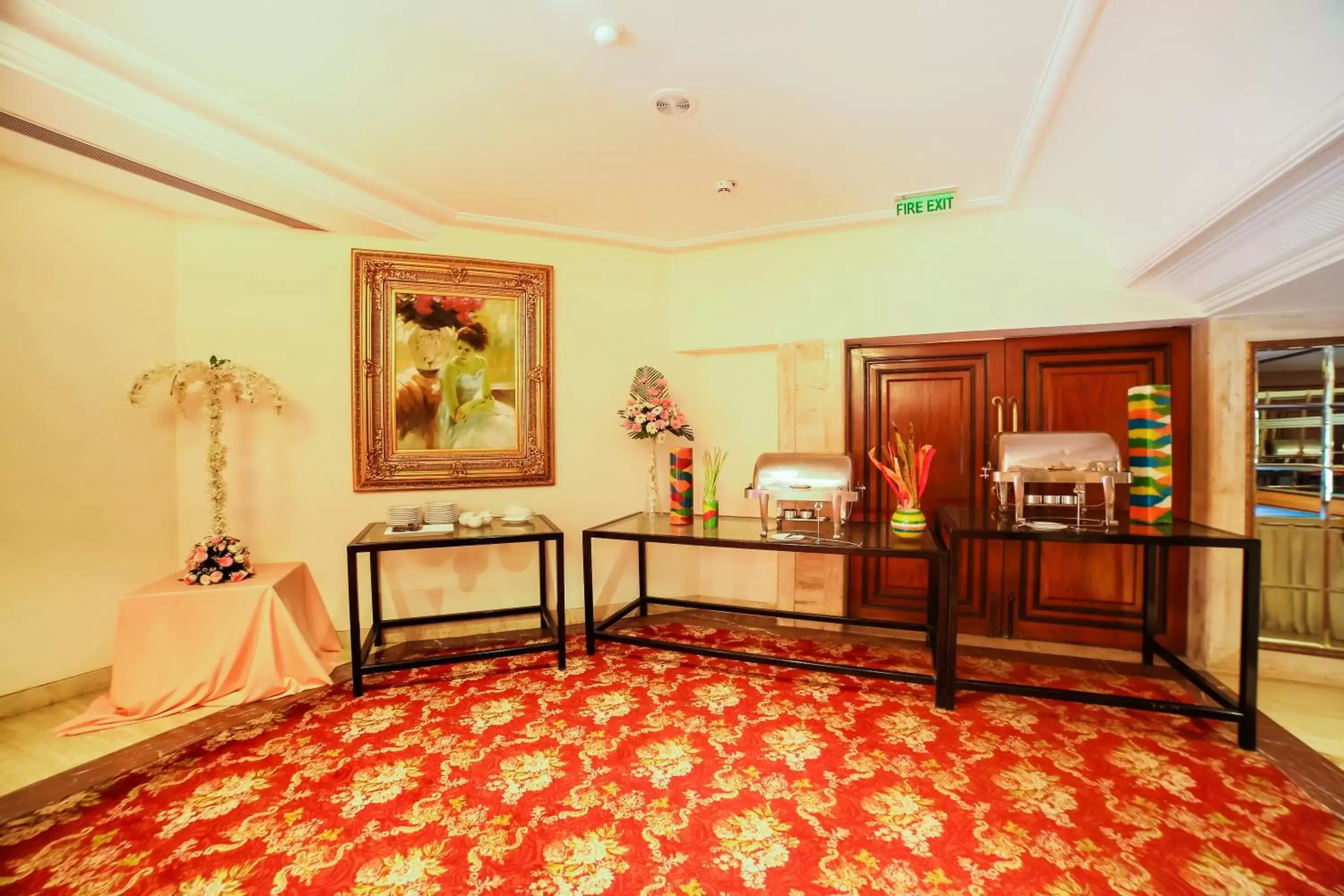 Banquet/Function facilities, Lobby/Reception in Hotel The Royal Plaza