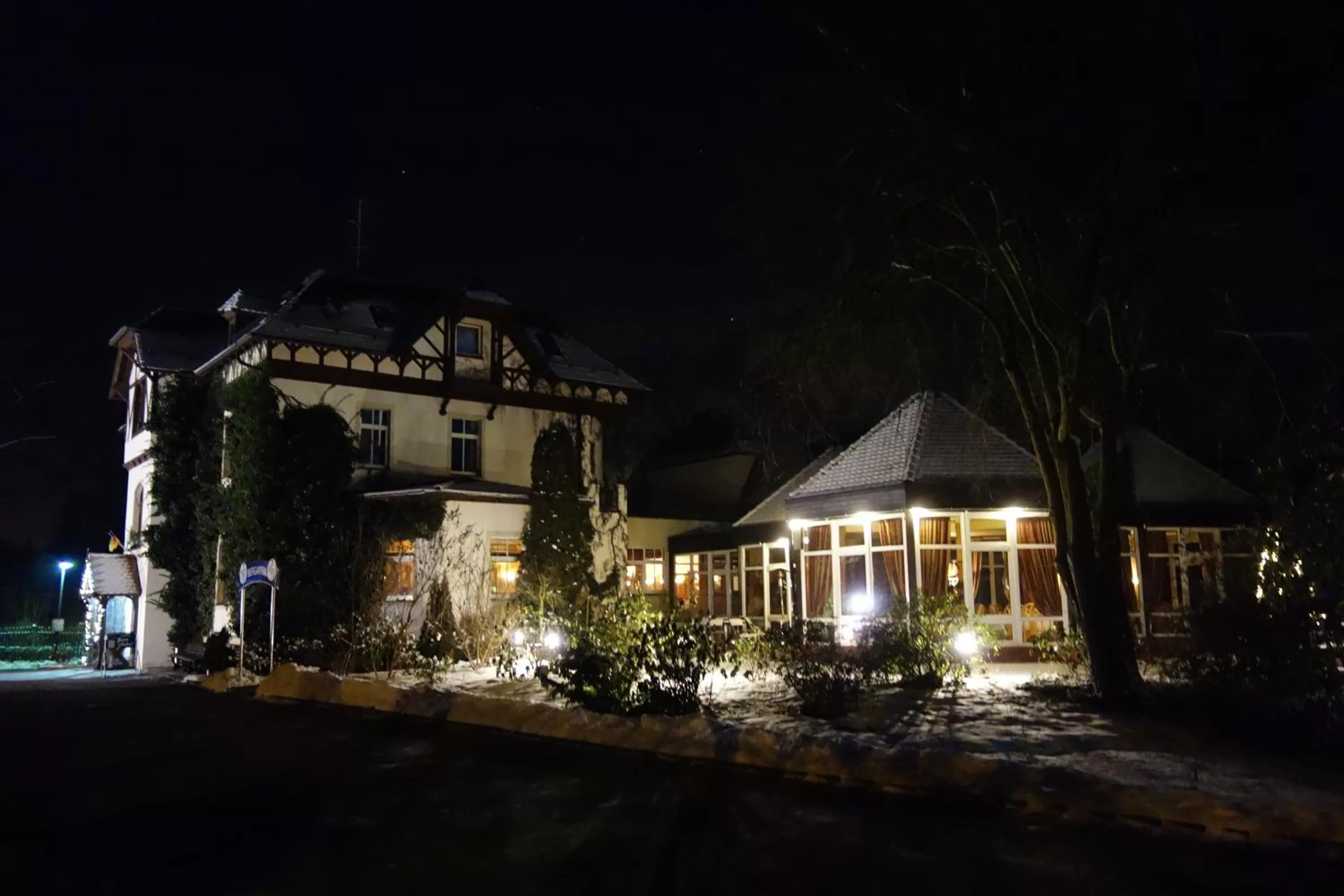 Facade/entrance in Parkhotel Diani