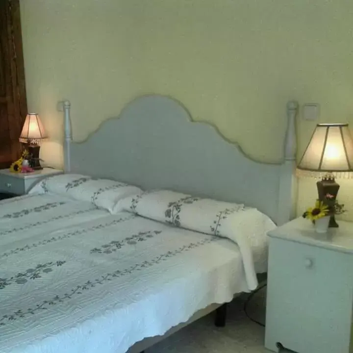 Bed in Arcojalon