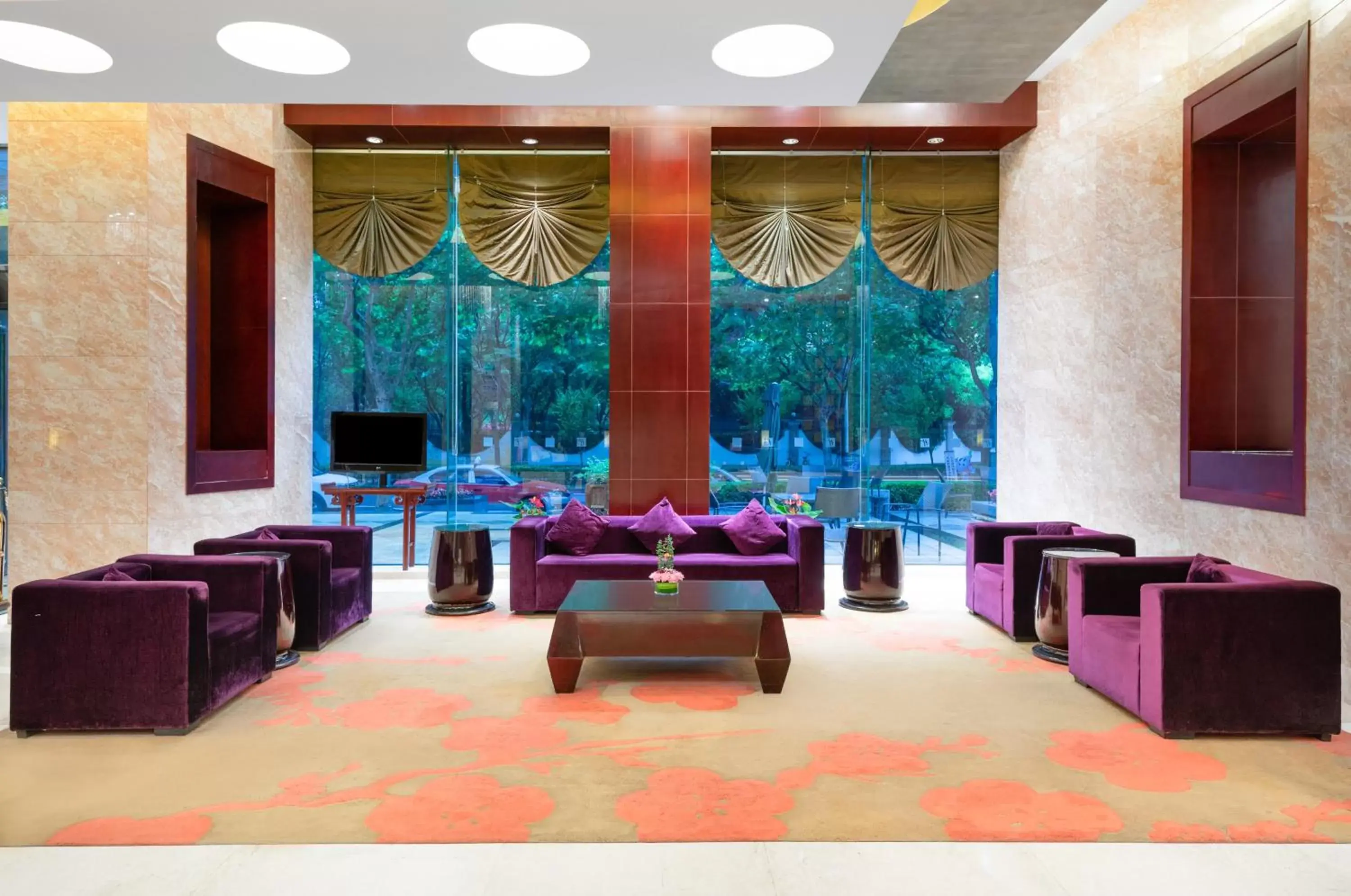 Property building, Lobby/Reception in Holiday Inn Shanghai Pudong Nanpu, an IHG Hotel