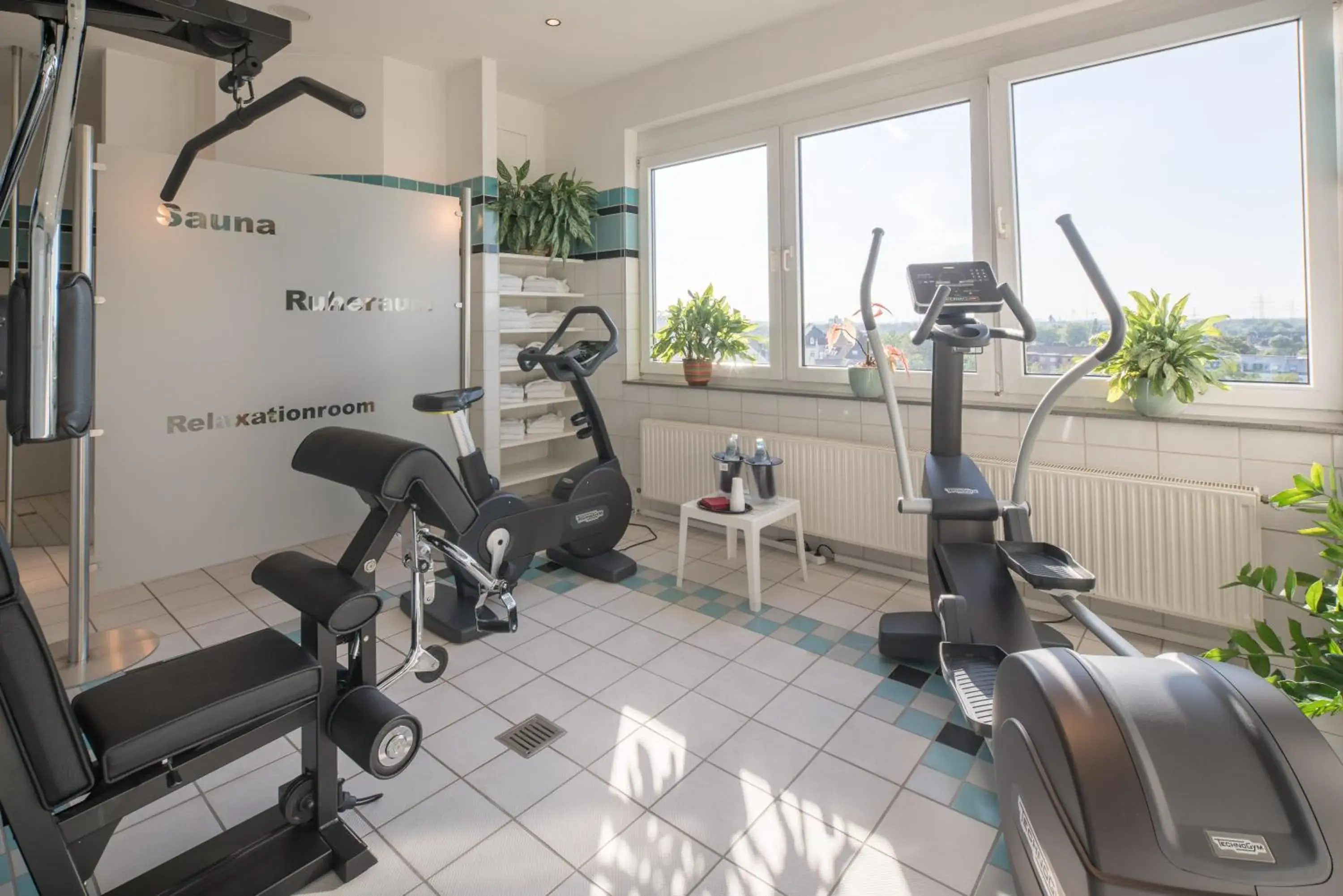 Spa and wellness centre/facilities, Fitness Center/Facilities in Best Western Hotel im Forum Mulheim