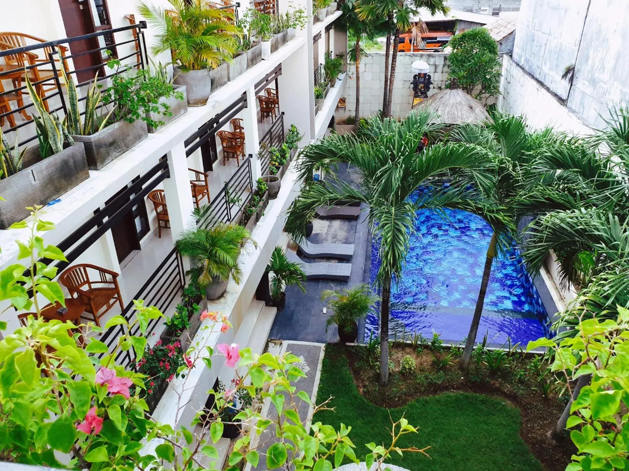 Pool View in Mansu Hotel and Spa Legian