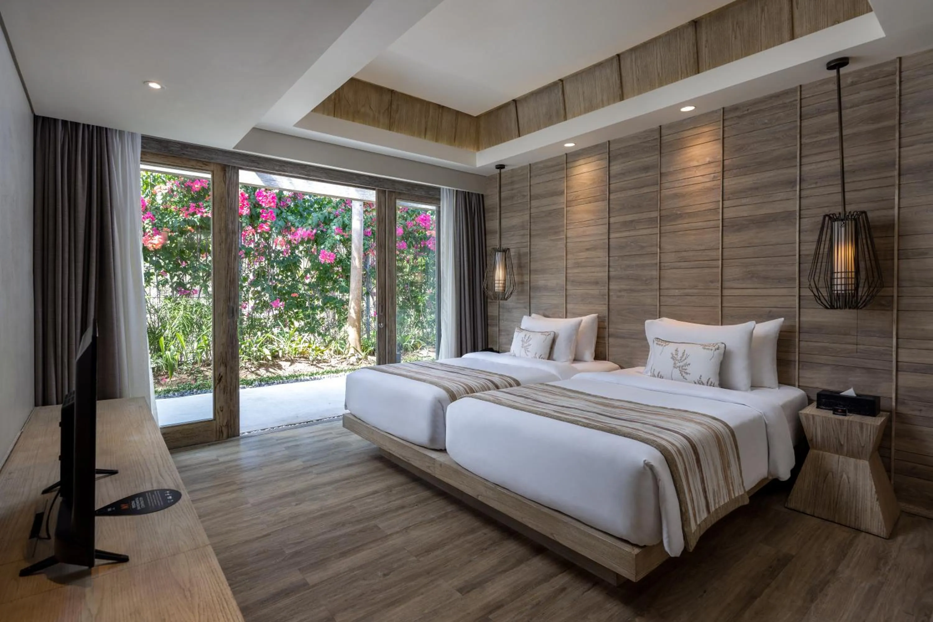 Bedroom, Bed in Cross Bali Breakers