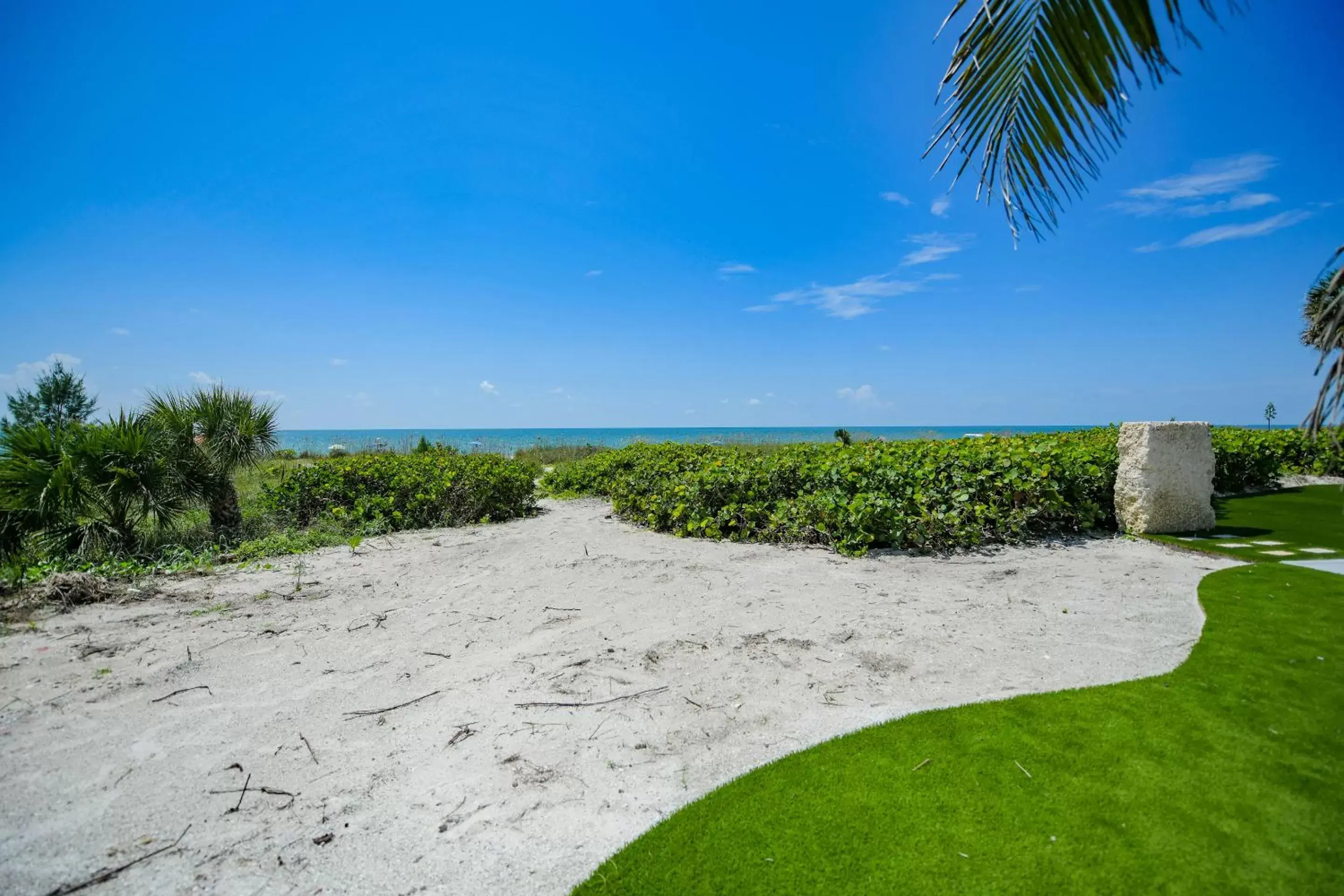 Natural landscape, Beach in Casey Key Resorts - Beachfront
