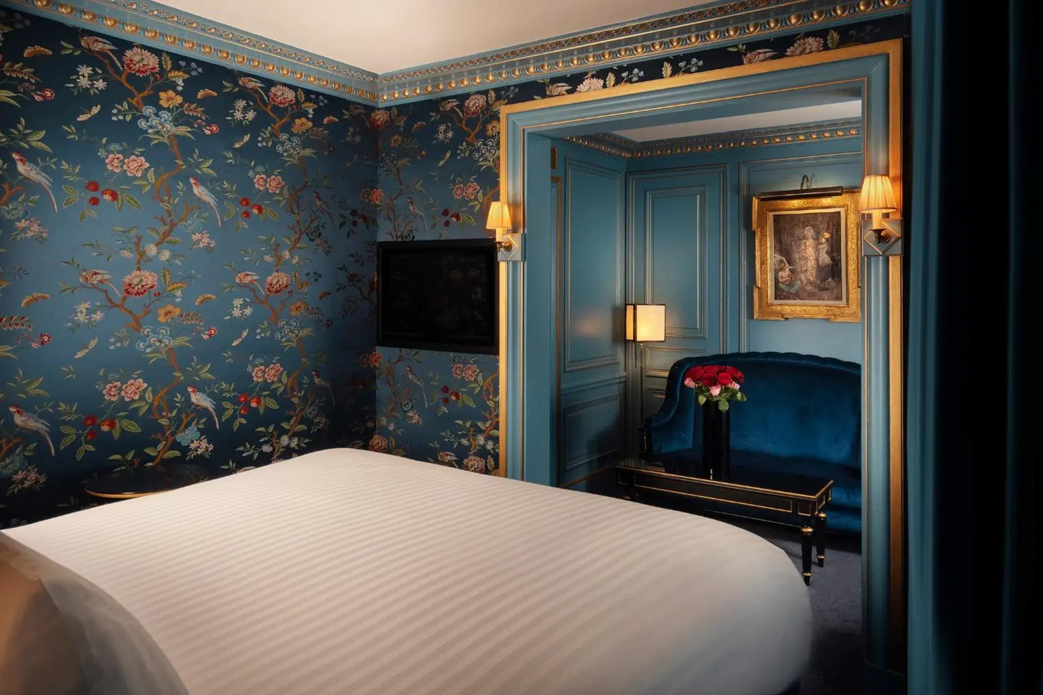 Photo of the whole room, Bed in Maison Proust, Hotel & Spa La Mer