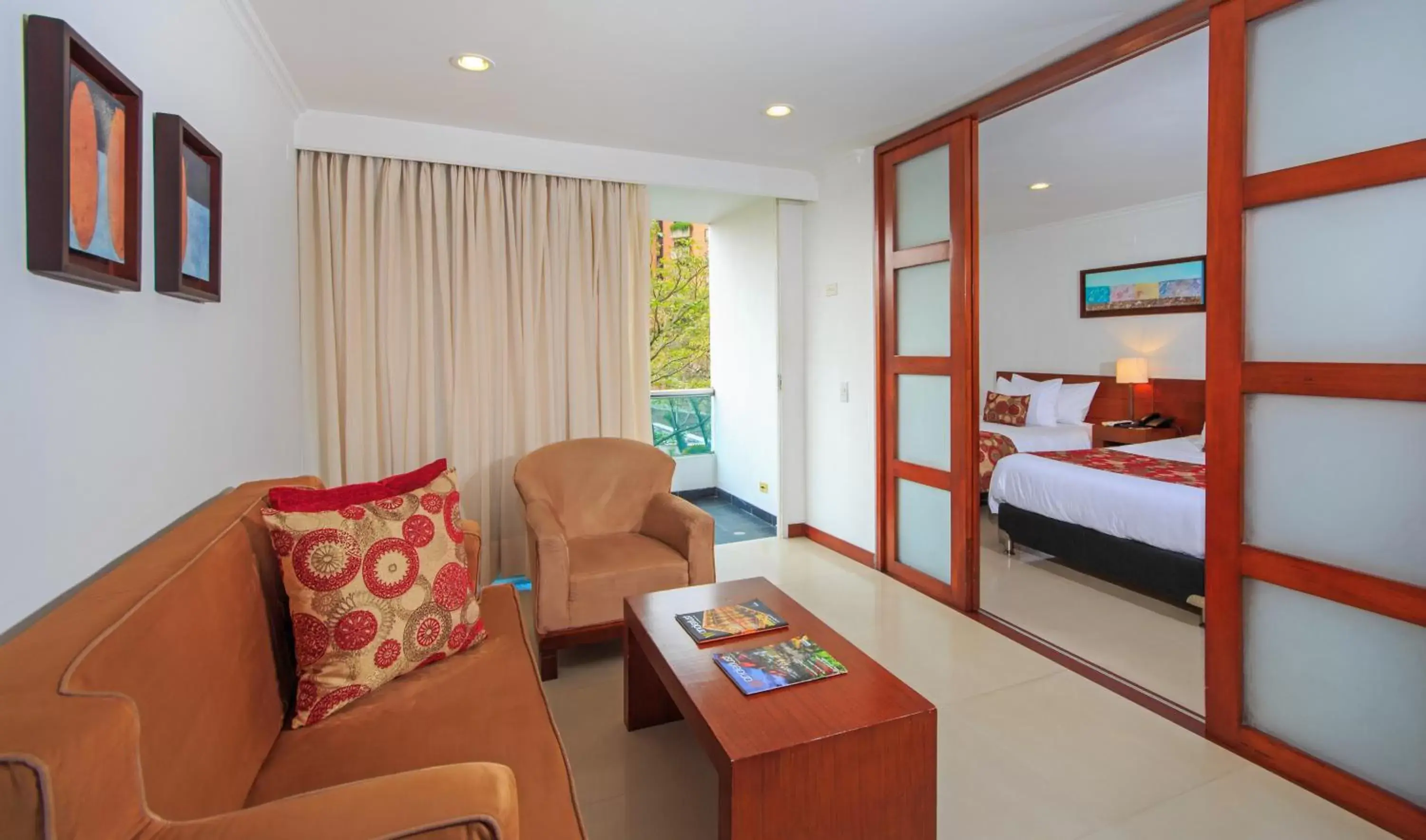 Bedroom, Seating Area in The Morgana Poblado Suites Hotel