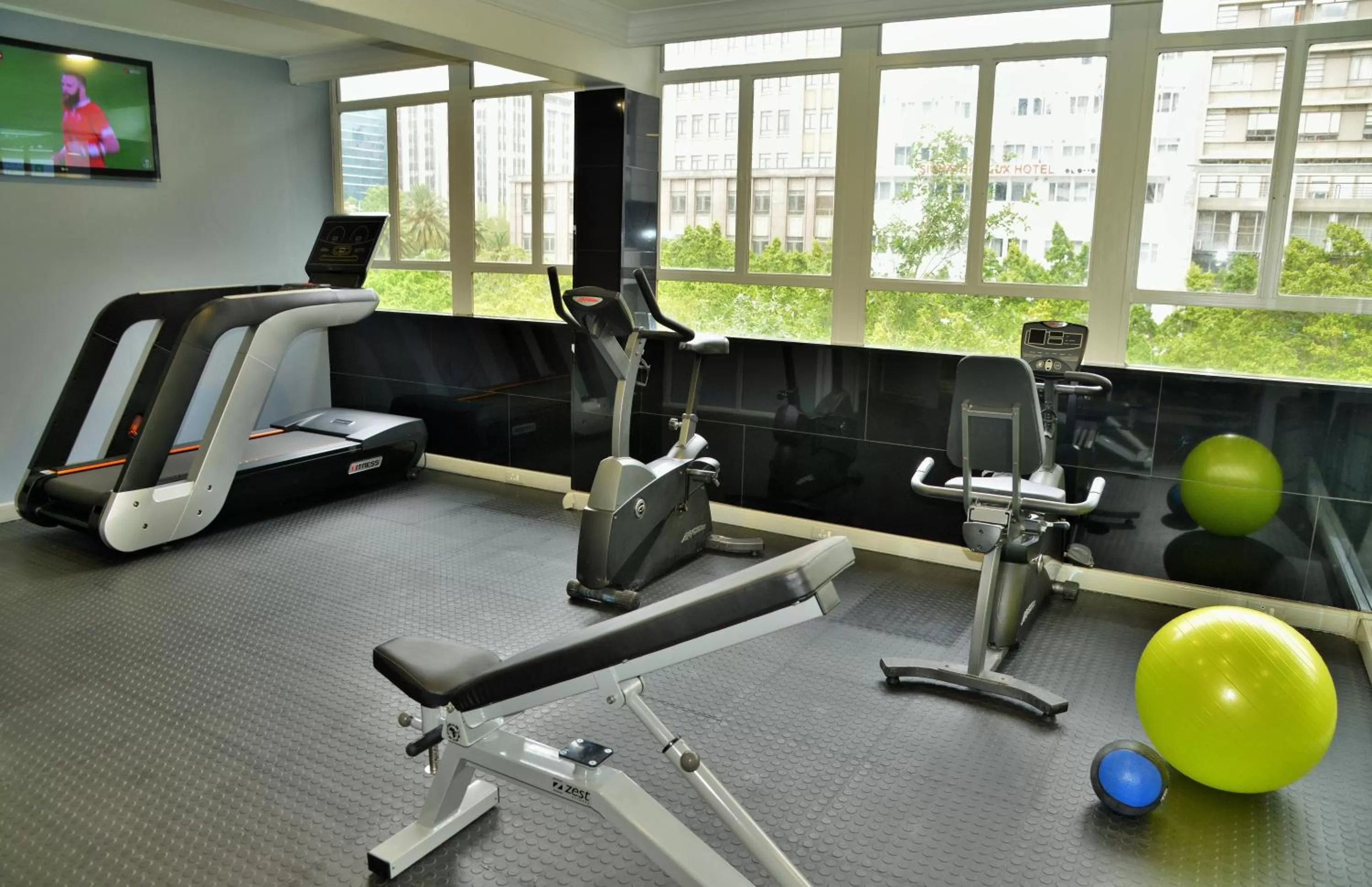 Fitness centre/facilities in The Capetonian - Halal