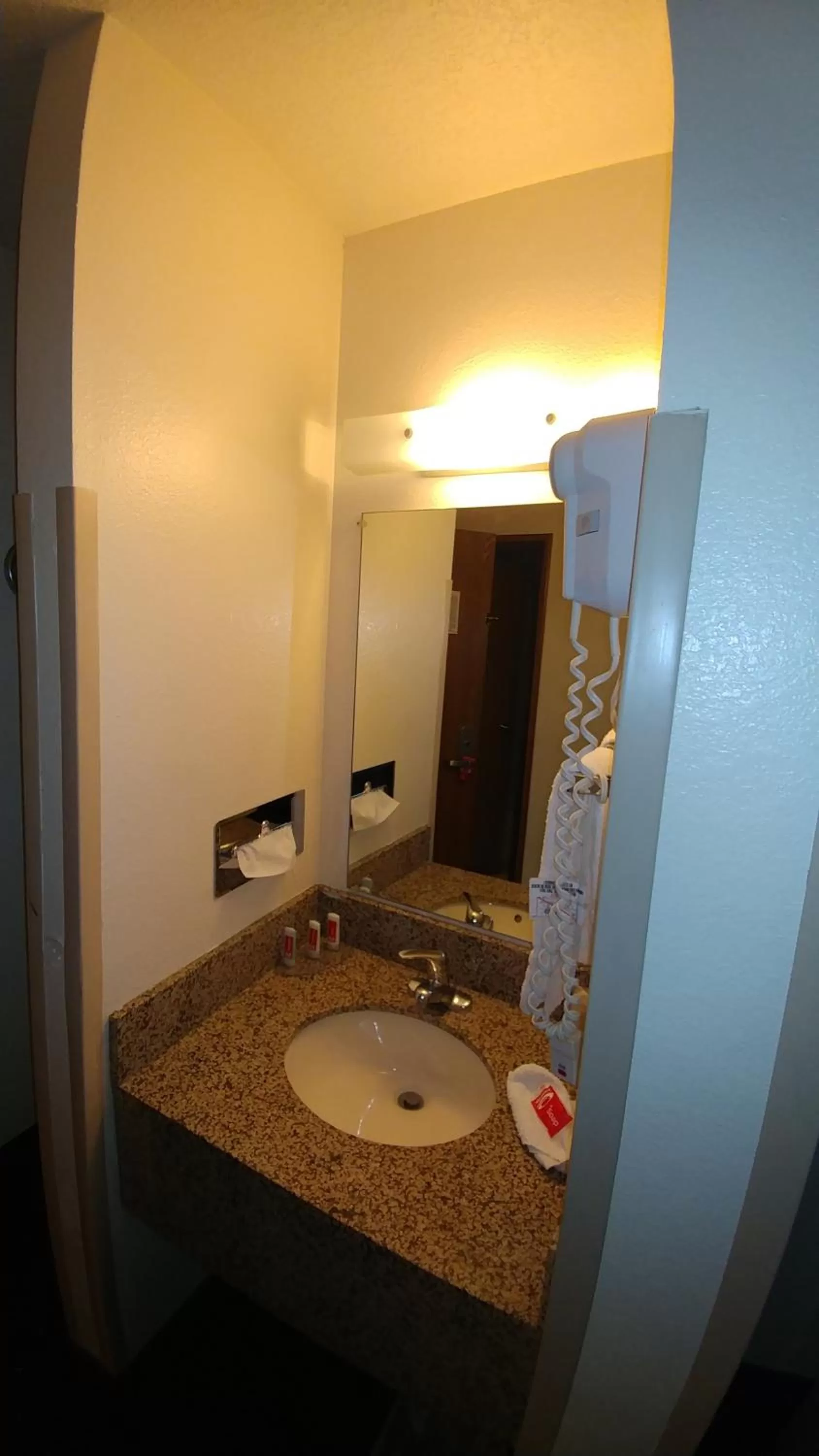 King Room - Smoking  in Econo Lodge Inn & Suites Albuquerque East I-40 Eubank Exit