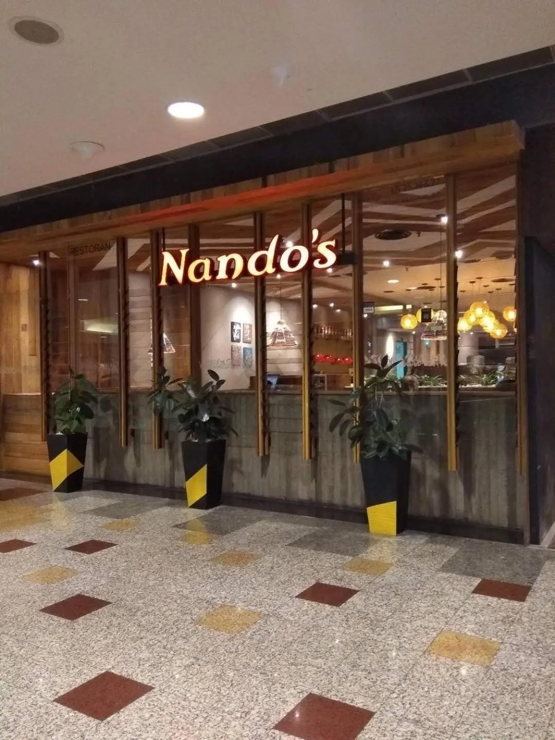 Restaurant/places to eat in Times Square Private Service Suite At KL