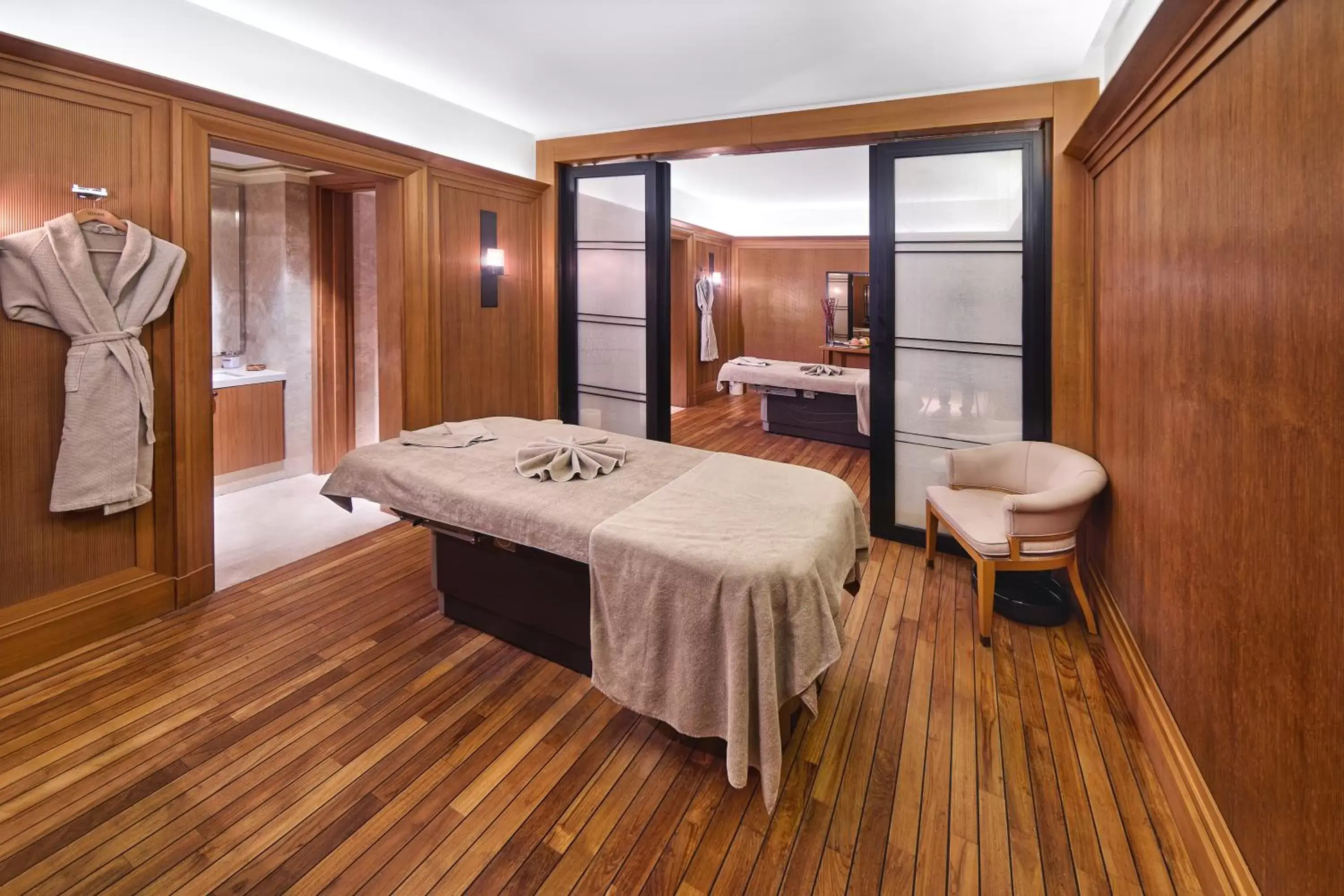 Spa and wellness centre/facilities, Bathroom in Divan Istanbul