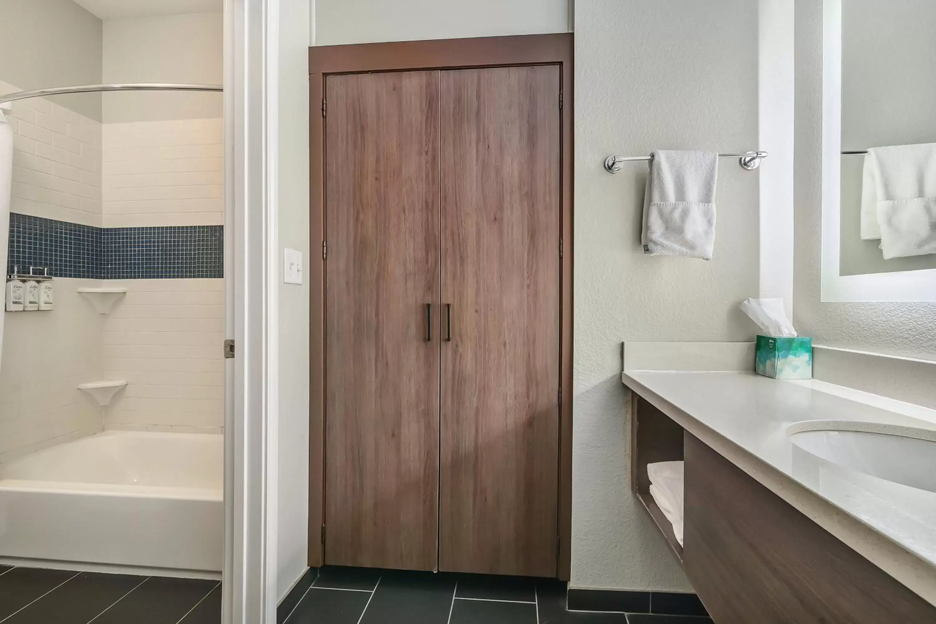 Photo of the whole room, Bathroom in Staybridge Suites Tyler University Area, an IHG Hotel