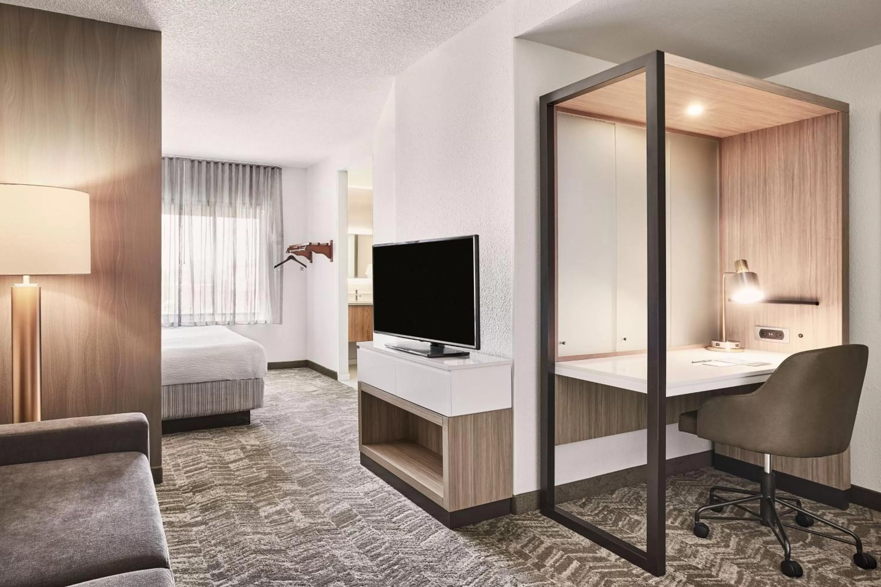 Bedroom, Bed in SpringHill Suites Phoenix Tempe Airport