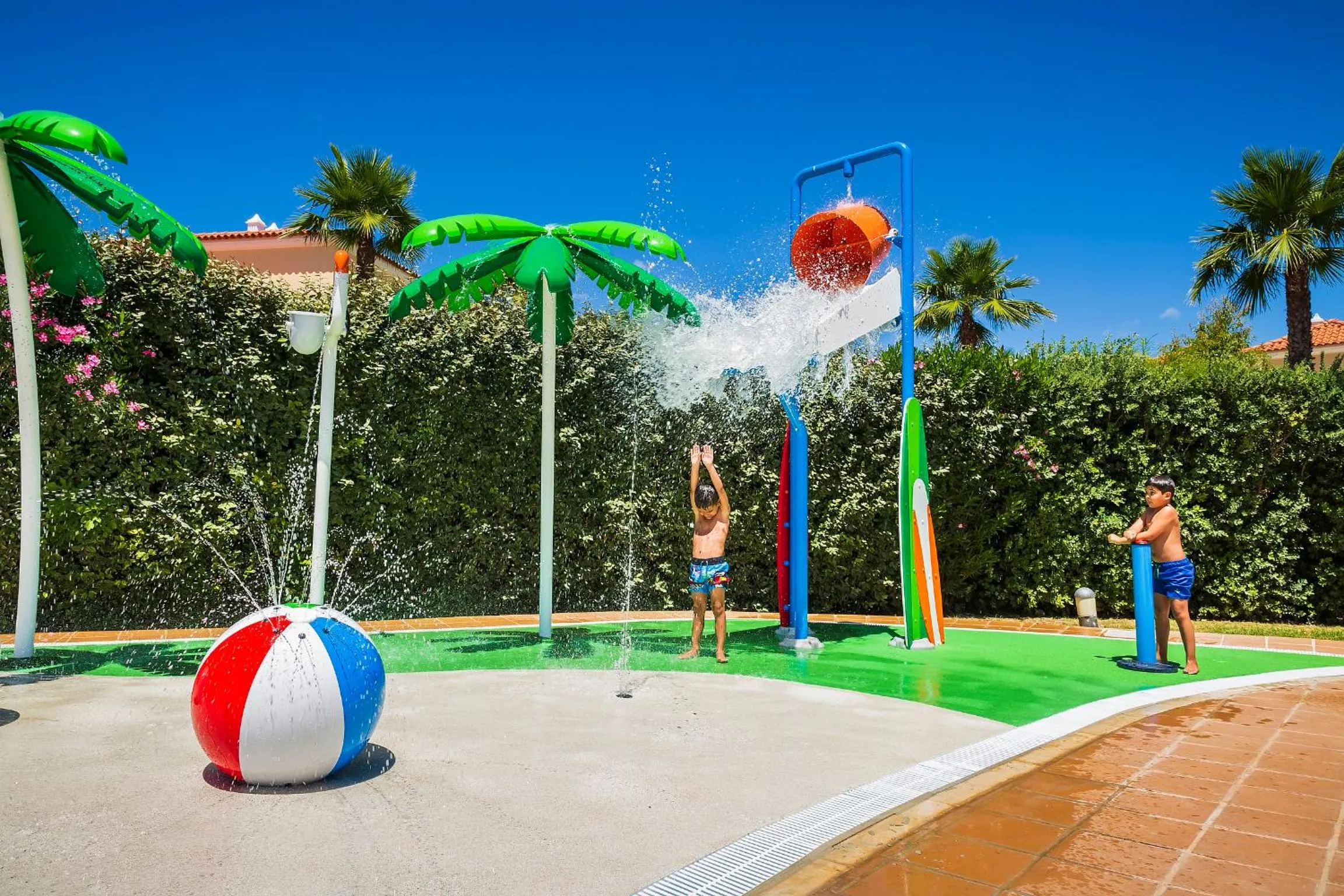 Eden Villas & Apartments