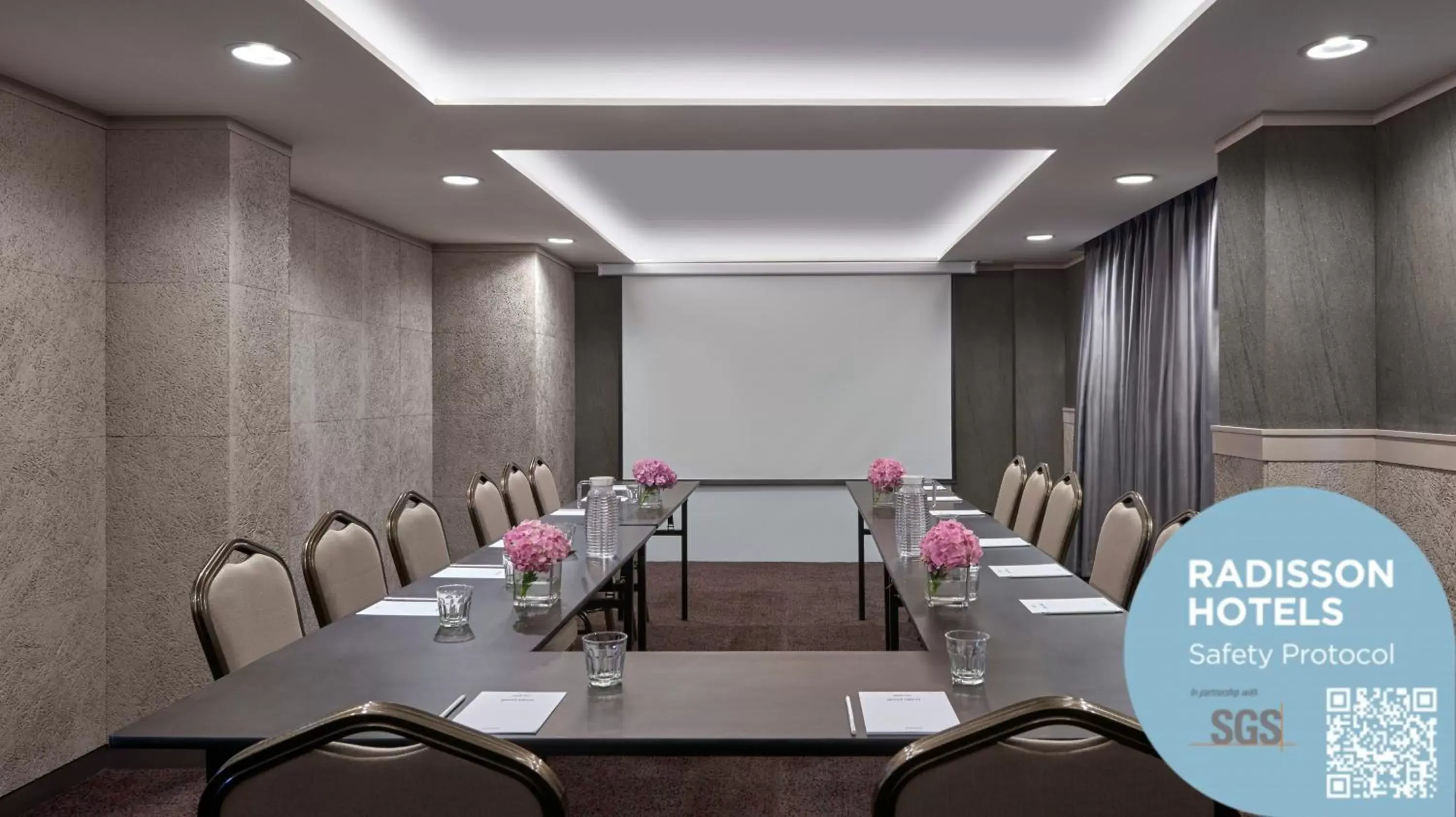 Business facilities in Park Inn by Radisson Putrajaya