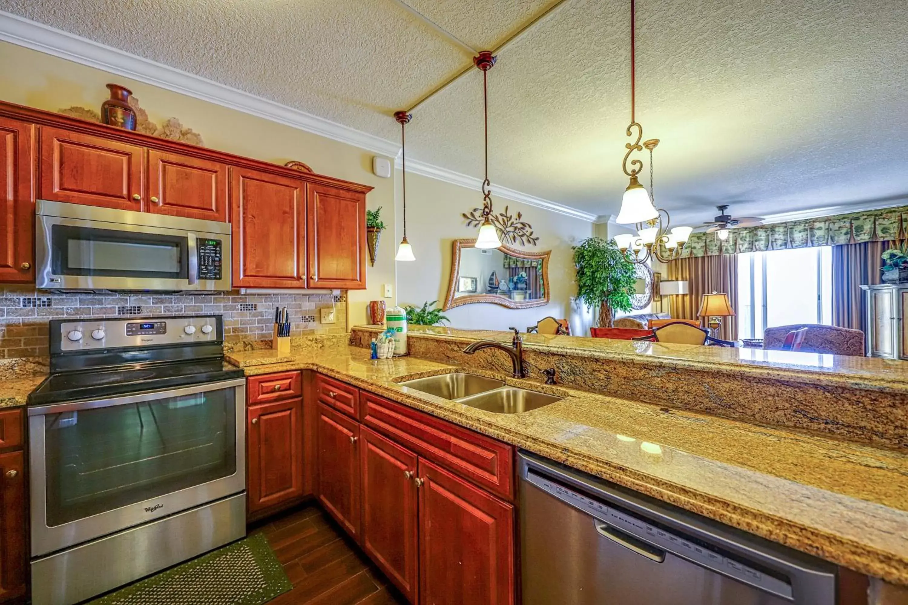 Kitchen/Kitchenette in Emerald Isle 2207