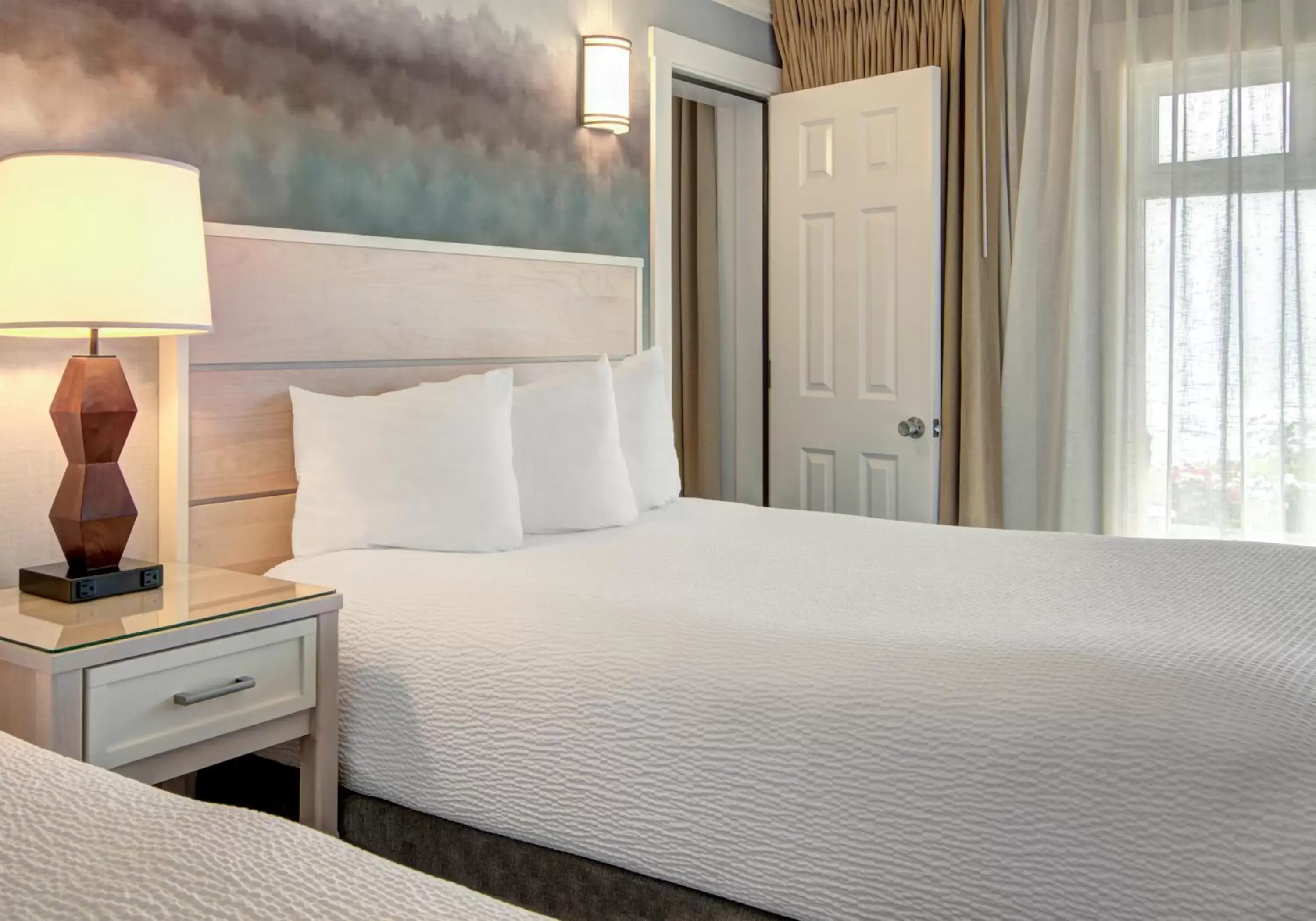 Bed in Hallmark Resort - Newport