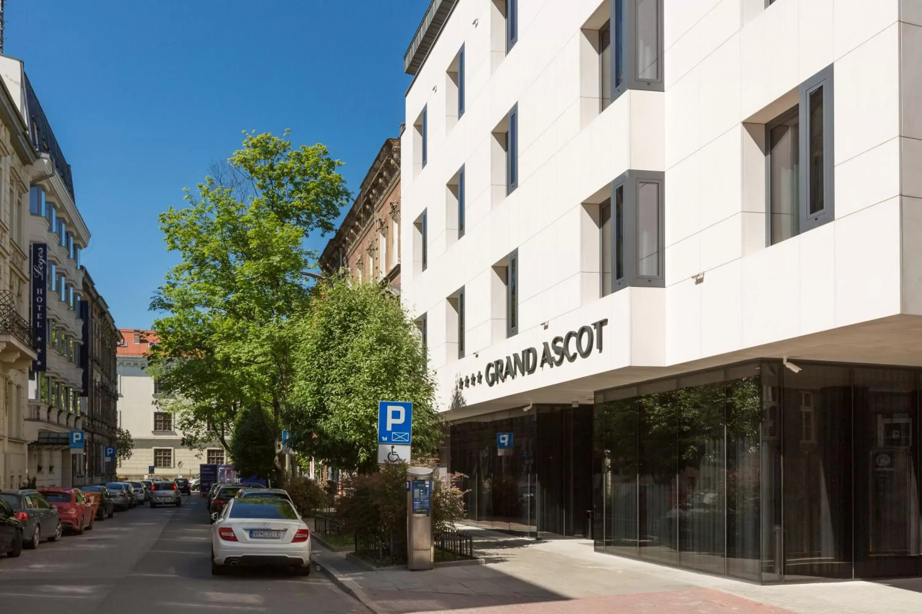 Facade/entrance, Property Building in Grand Ascot Hotel