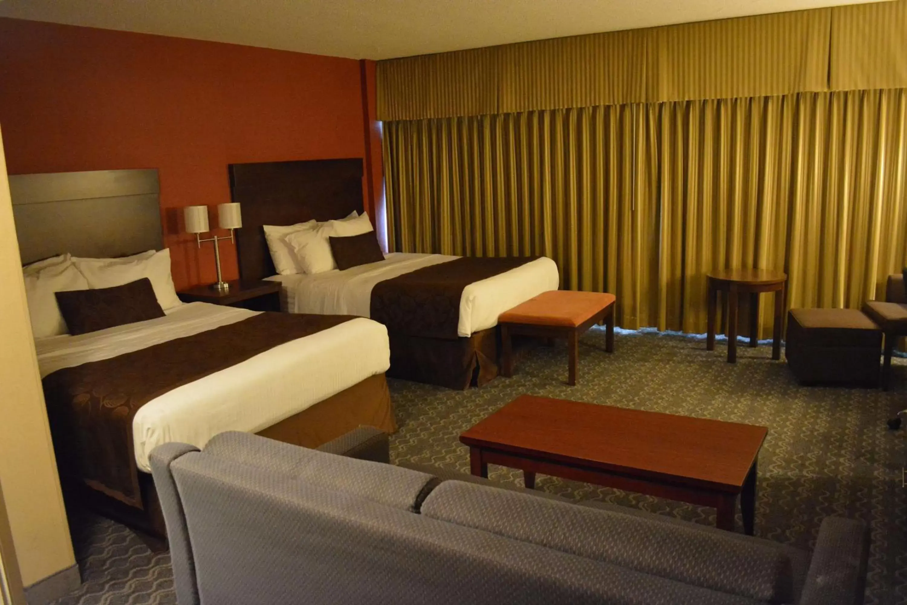 Photo of the whole room, Bed in Best Western Terrace Inn