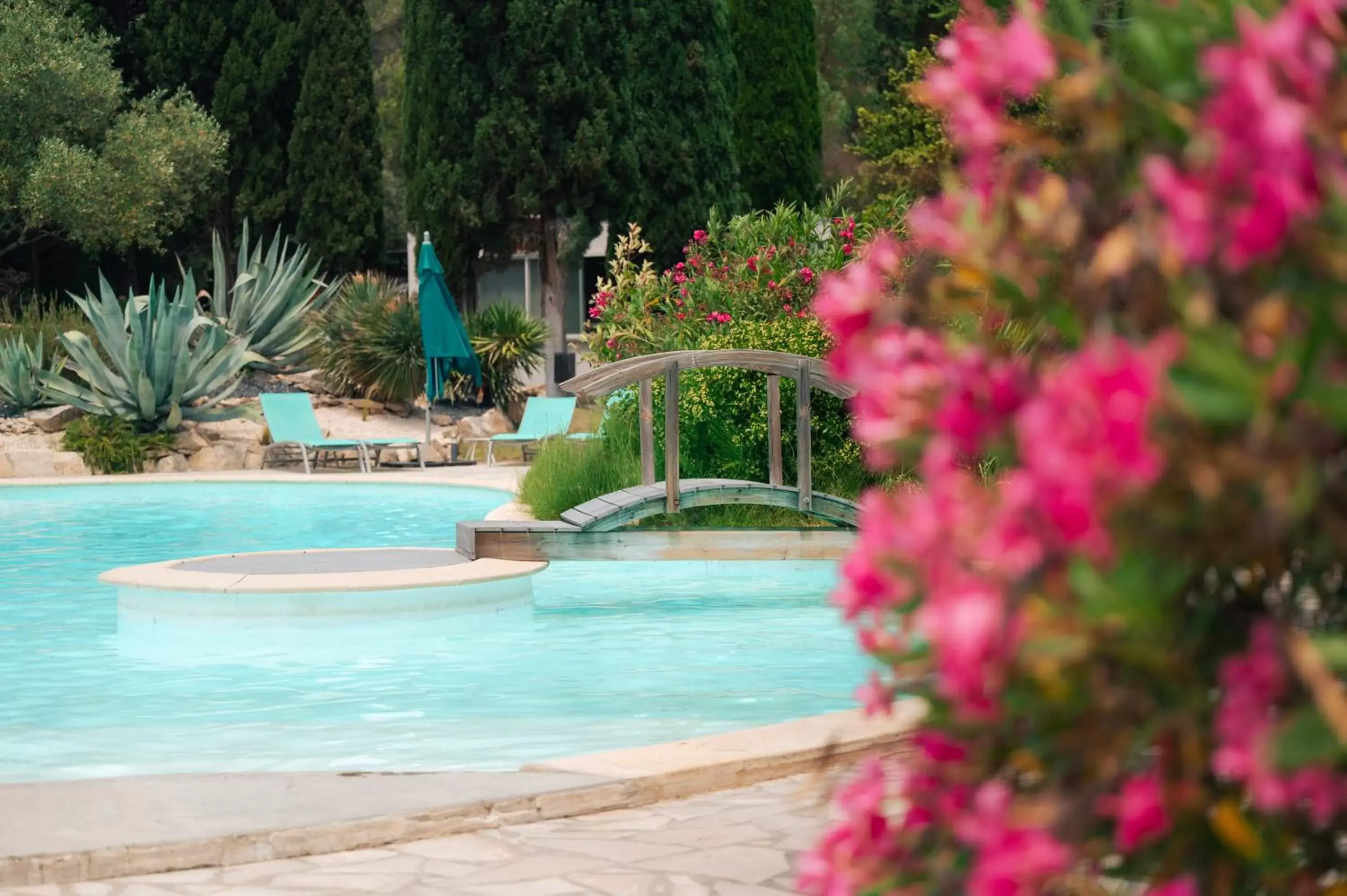 Spring, Swimming Pool in La Villa Vicha, The Originals Relais