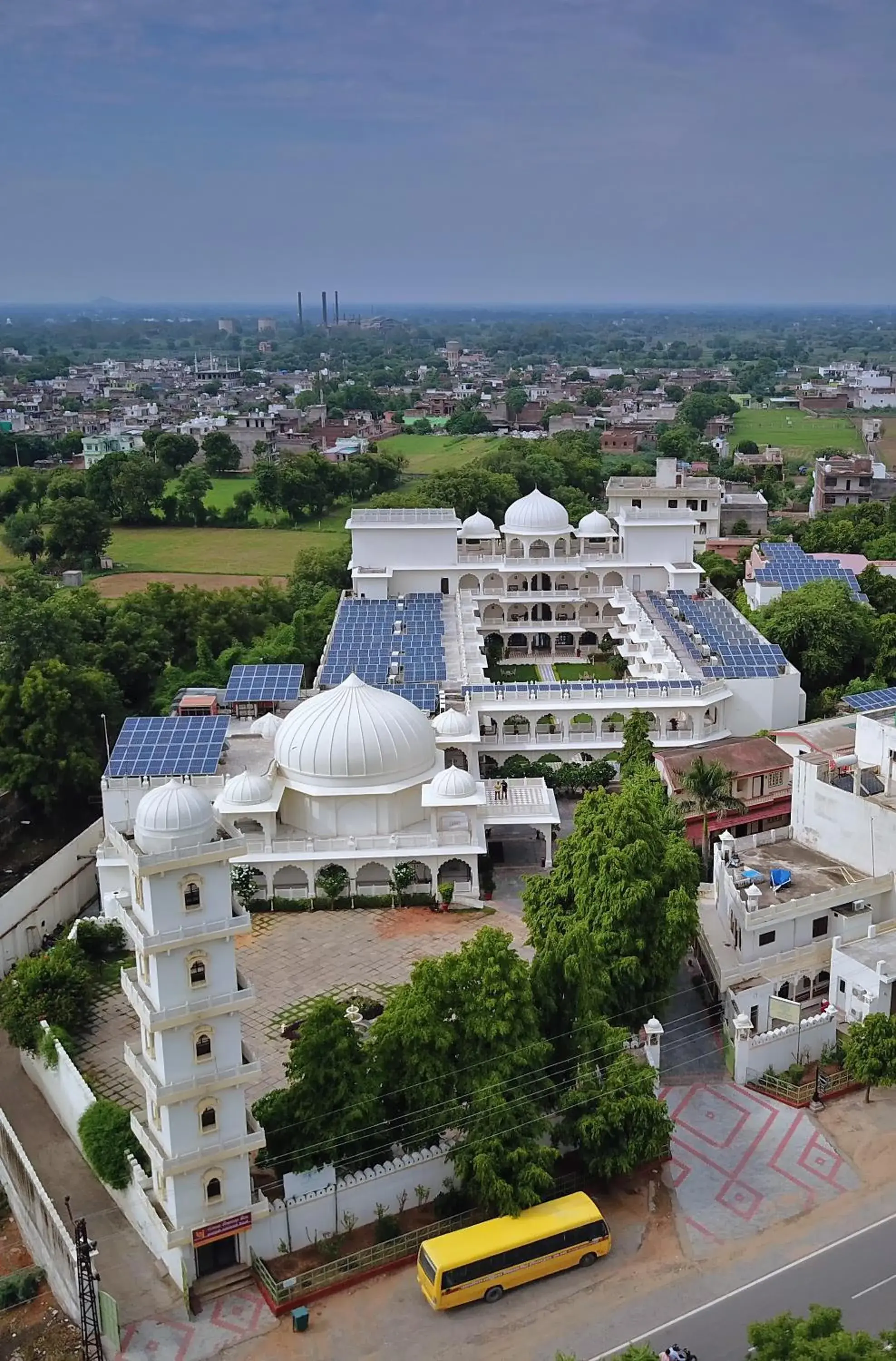 Property building, Bird's-eye View in Anuraga Palace