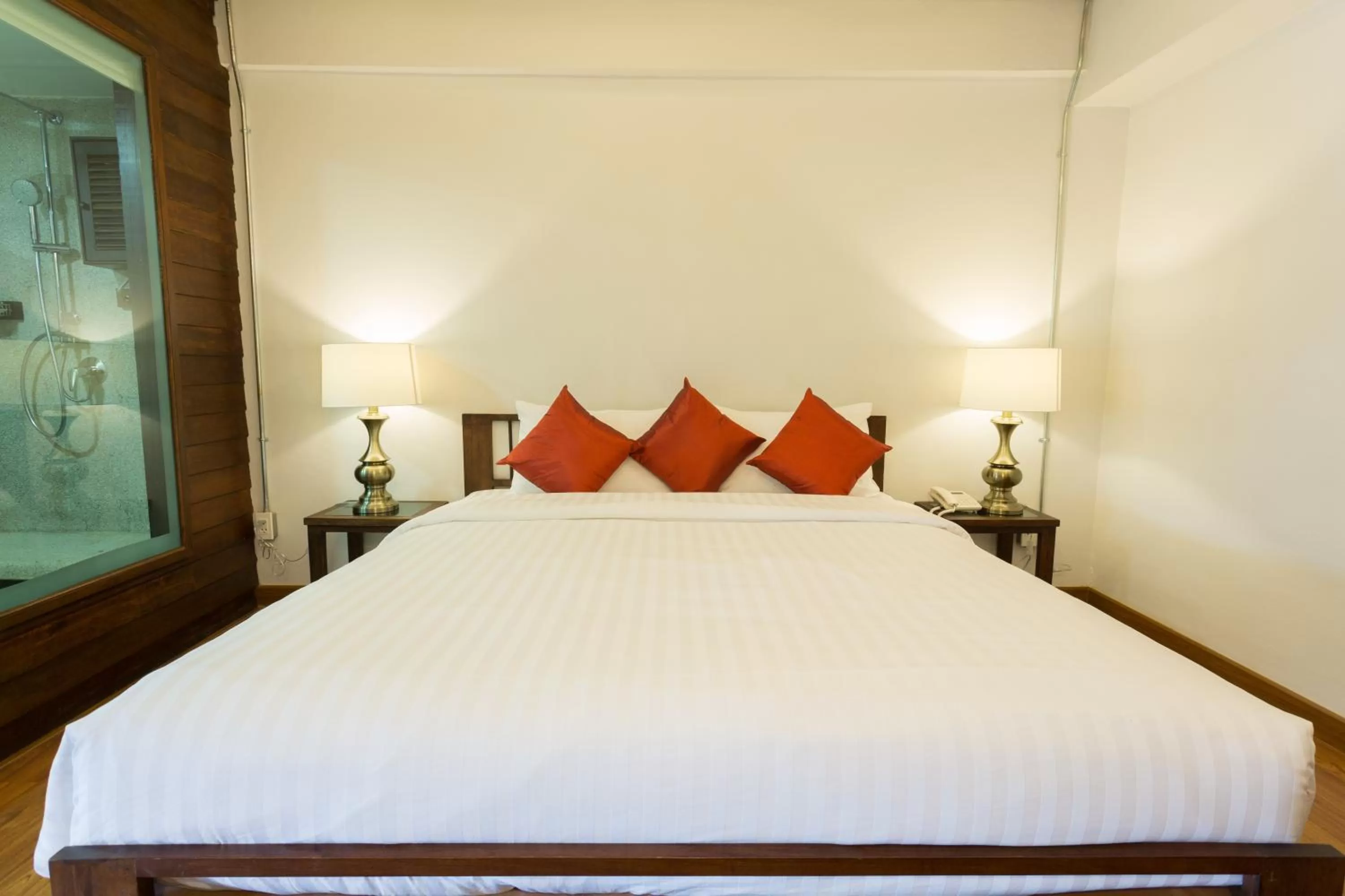 Bedroom, Bed in Night Bazaar Inn