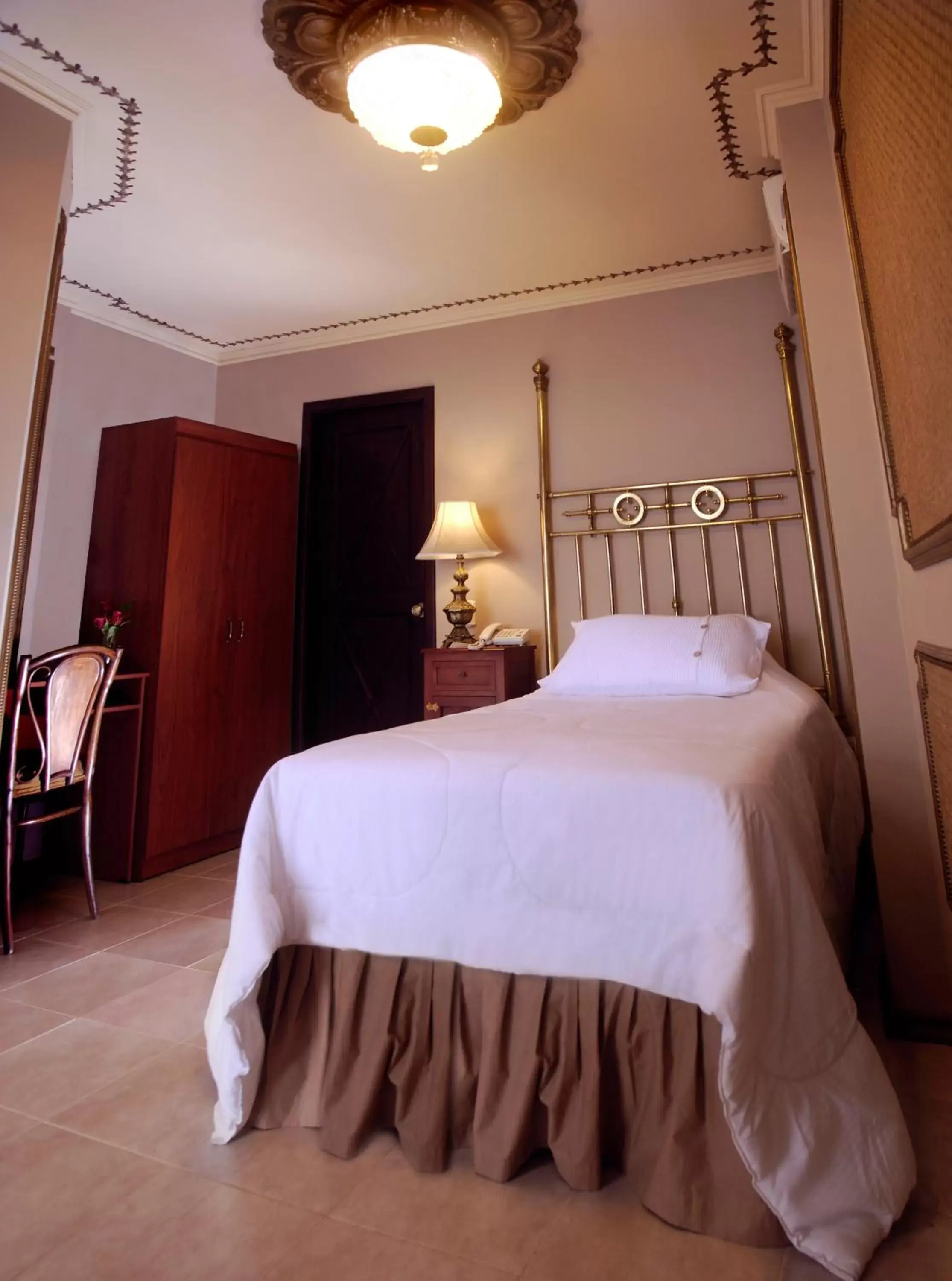 Single Room with Balcony in Hotel Boutique Mansion Del Rio