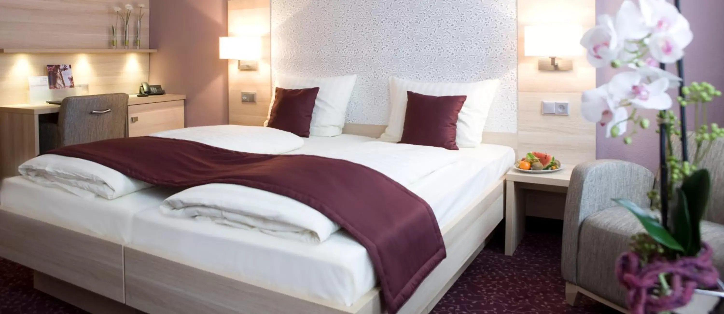 Comfort Double Room in Ringhotel Nassau-Oranien Comfort Double Room in Ringhotel Nassau-Oranien