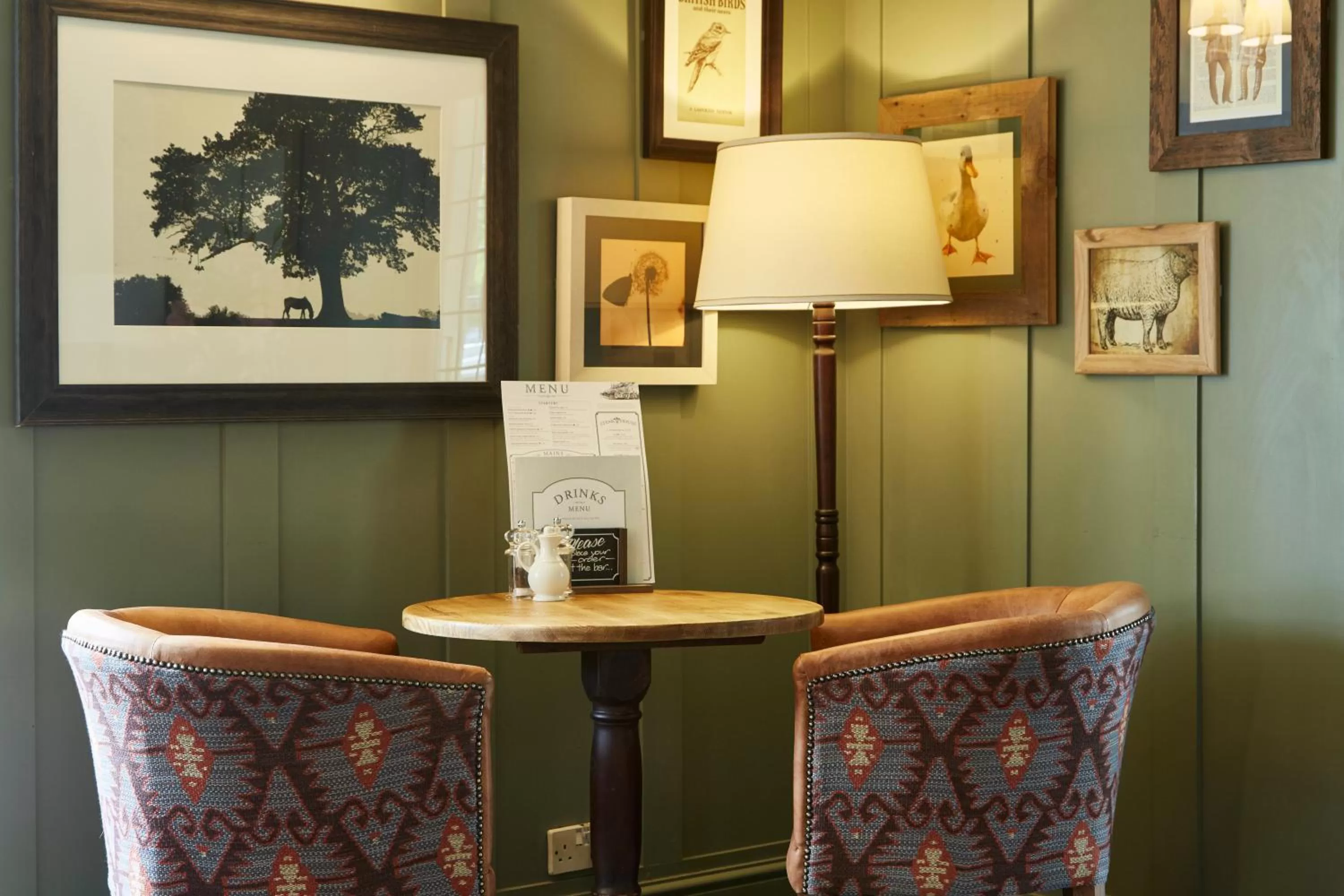 Restaurant/places to eat in Dartbridge Inn by Greene King Inns