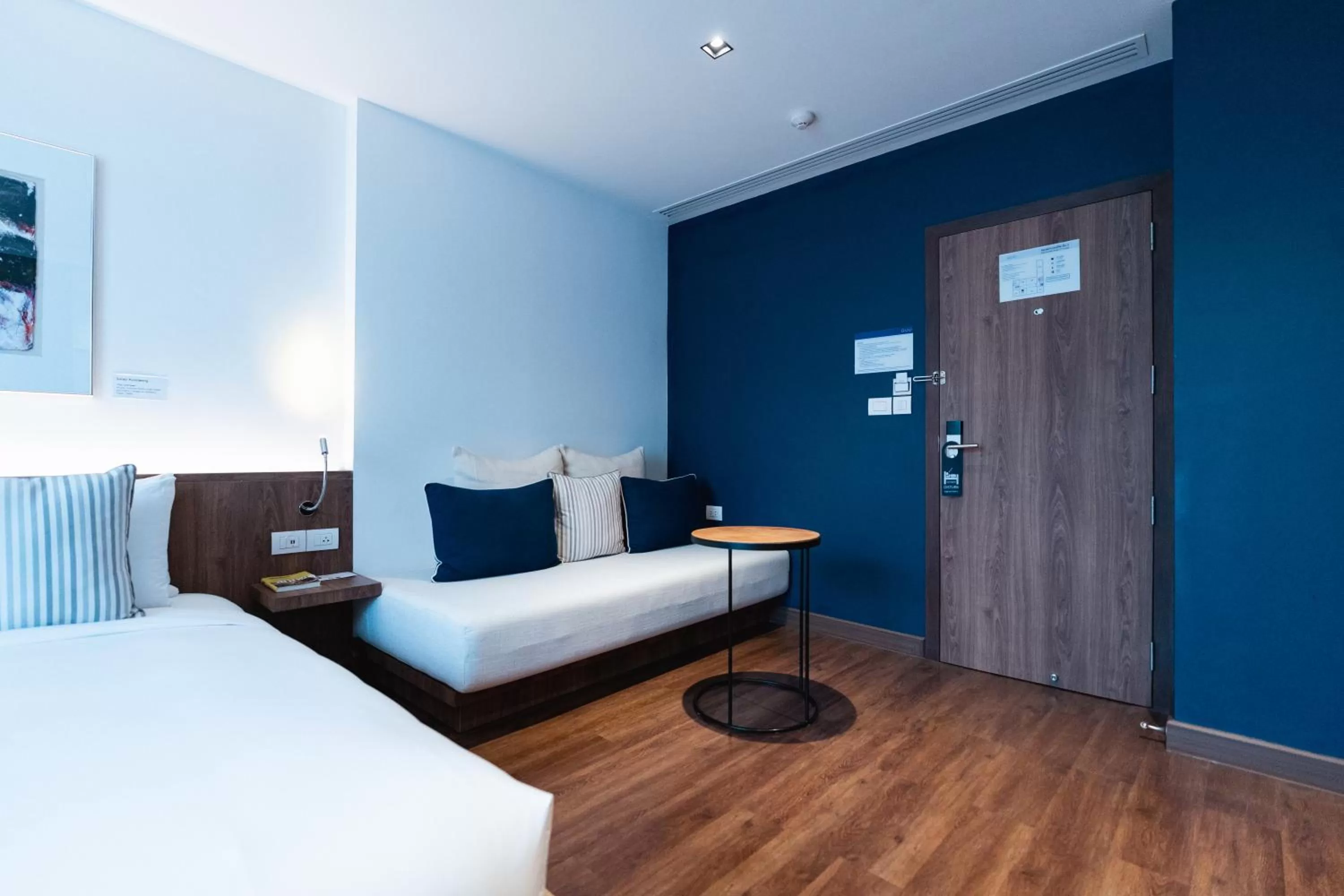 Seating area, Bed in QUU HOTEL Chiang Mai