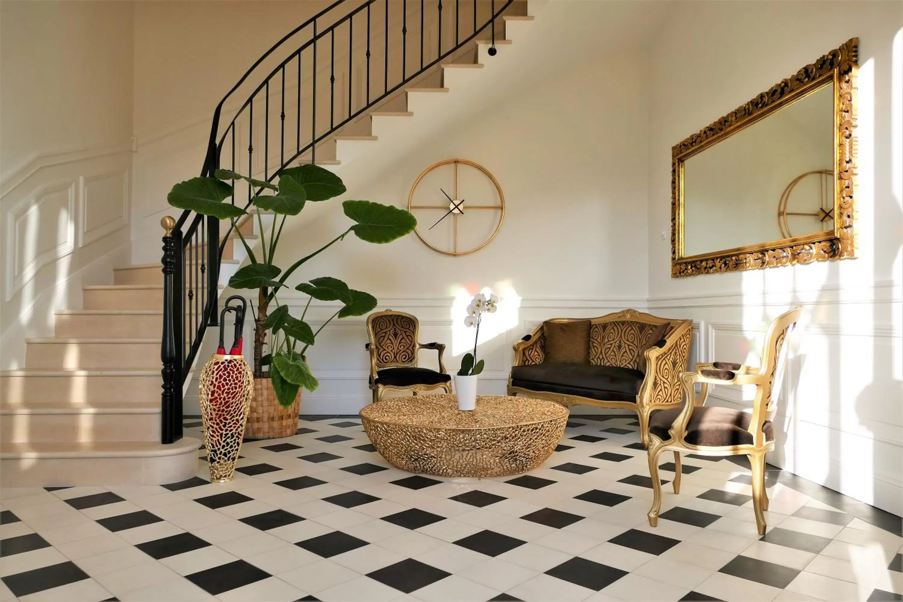 Lobby or reception, Seating Area in Le Clos des Queyries