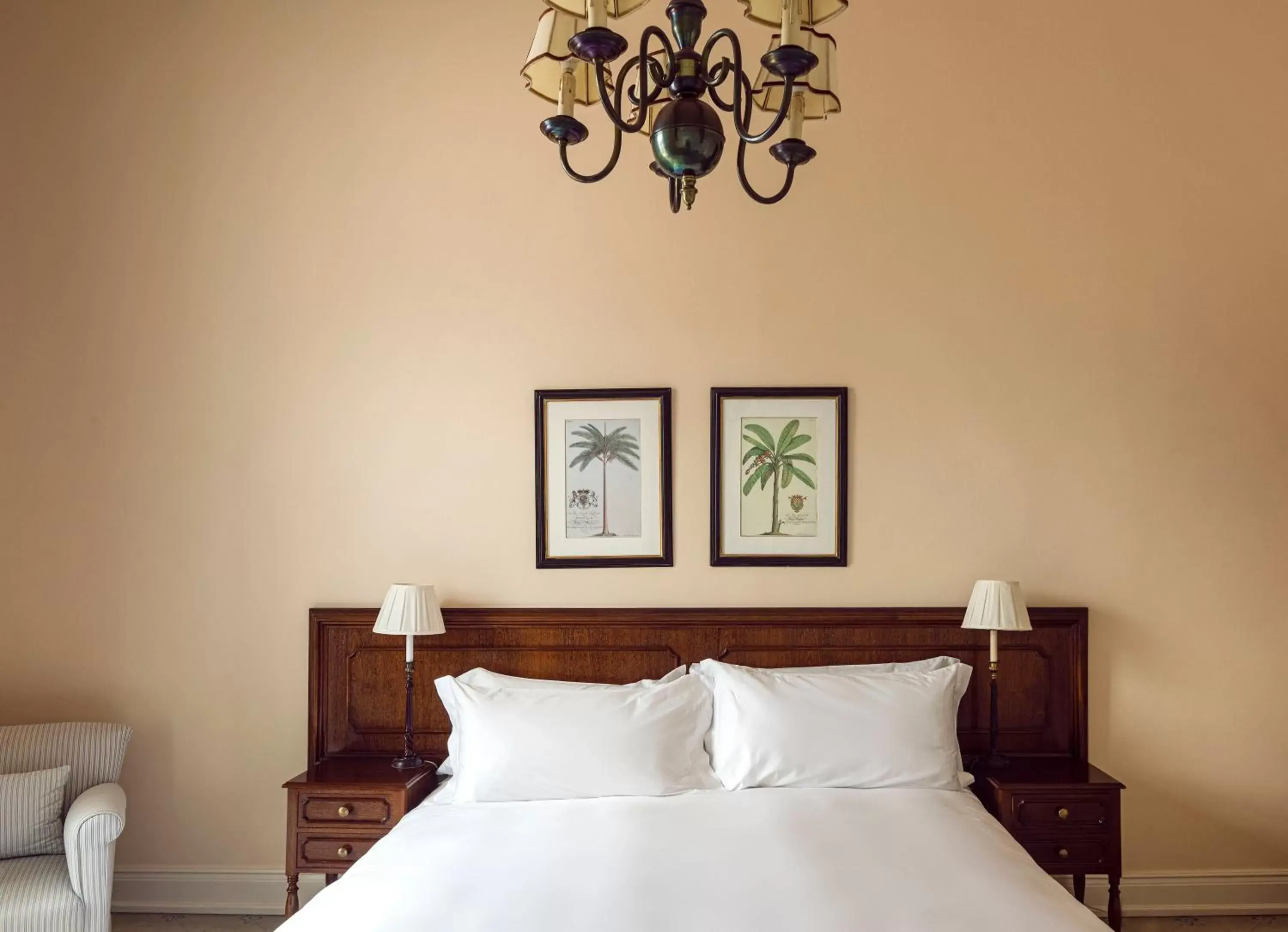 Bedroom, Bed in Reid's Palace, A Belmond Hotel, Madeira