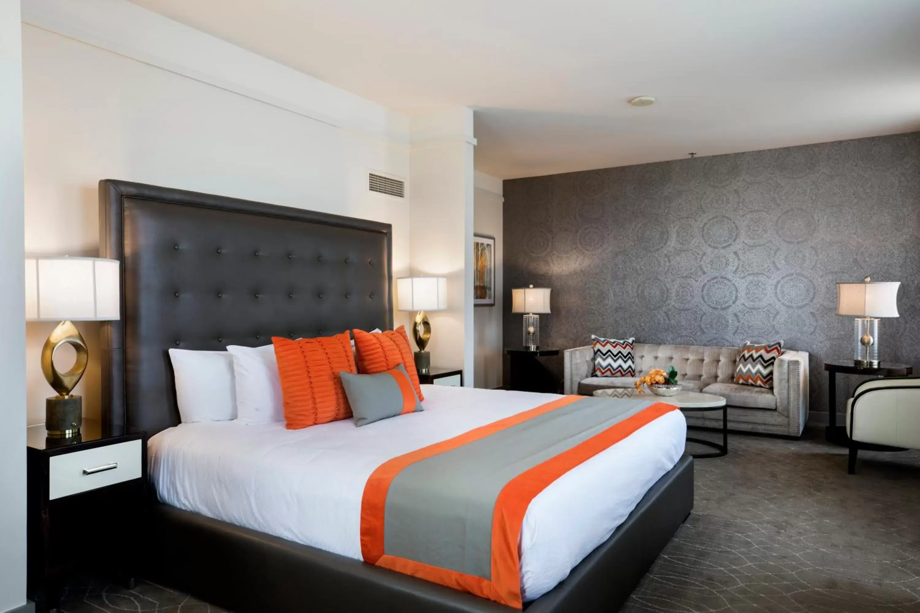 Photo of the whole room, Bed in Colcord Hotel Oklahoma City, Curio Collection by Hilton