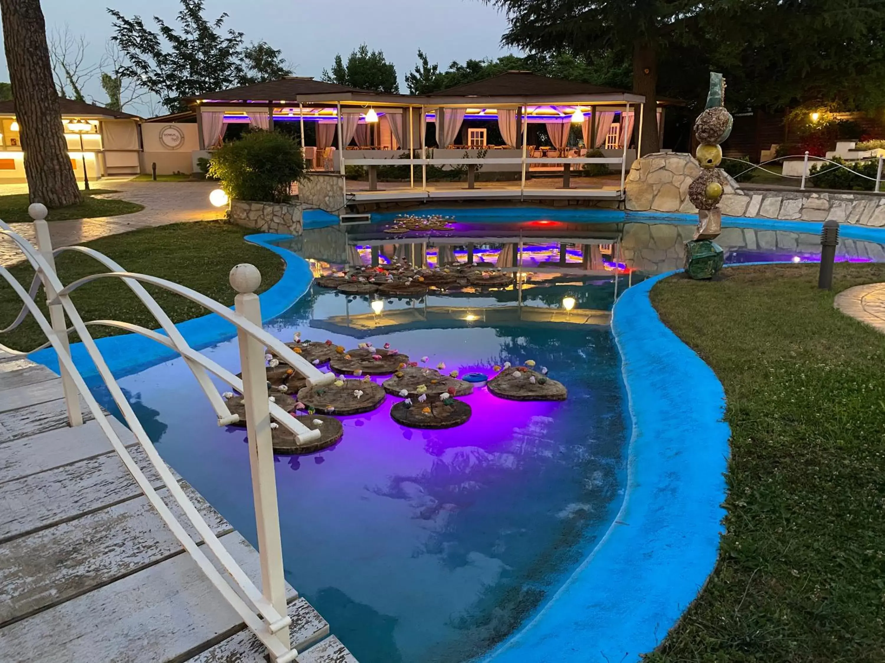 Swimming Pool in Domus Park Hotel