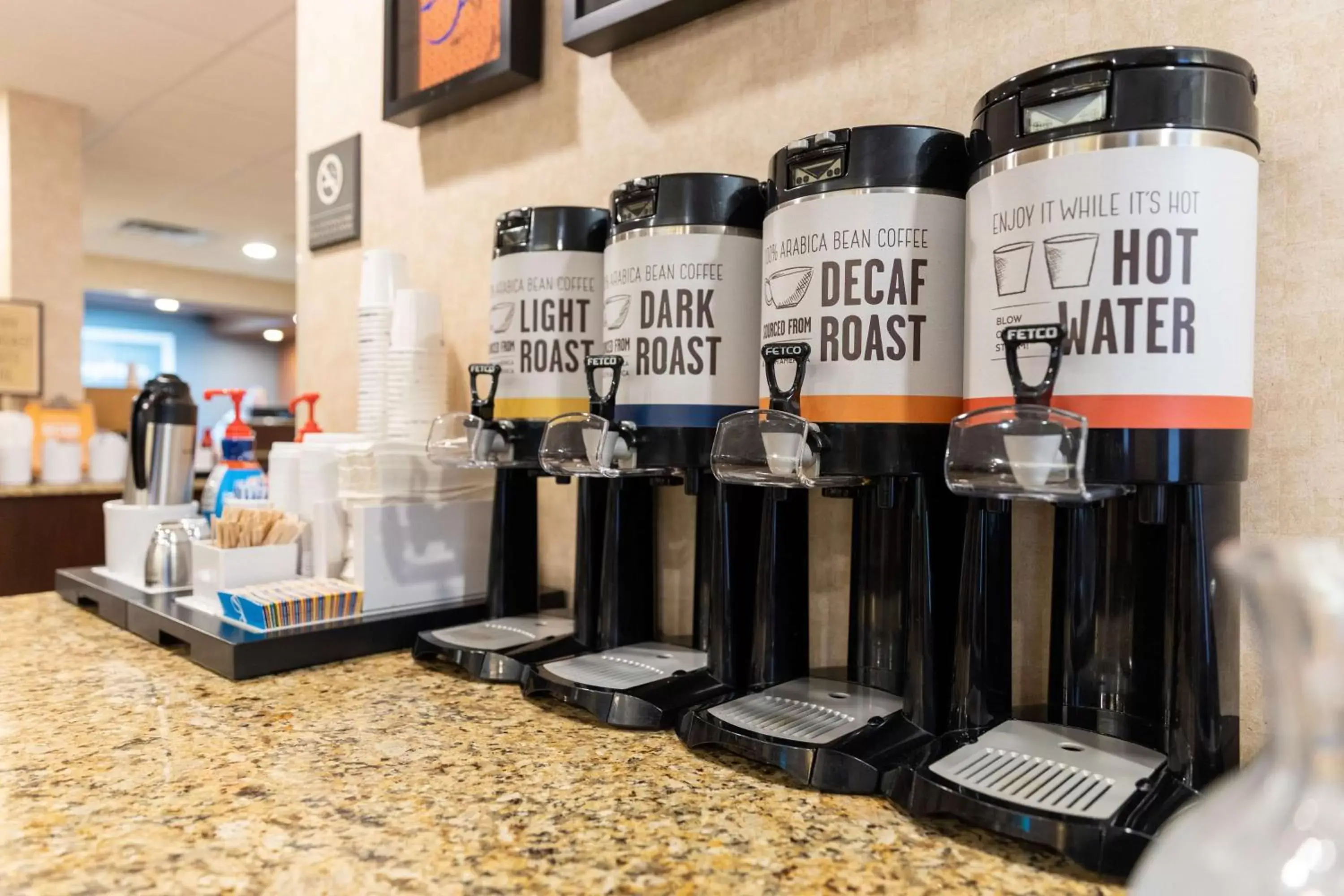 Breakfast in Hampton Inn by Hilton of Kuttawa Eddyville Breakfast in Hampton Inn by Hilton of Kuttawa Eddyville