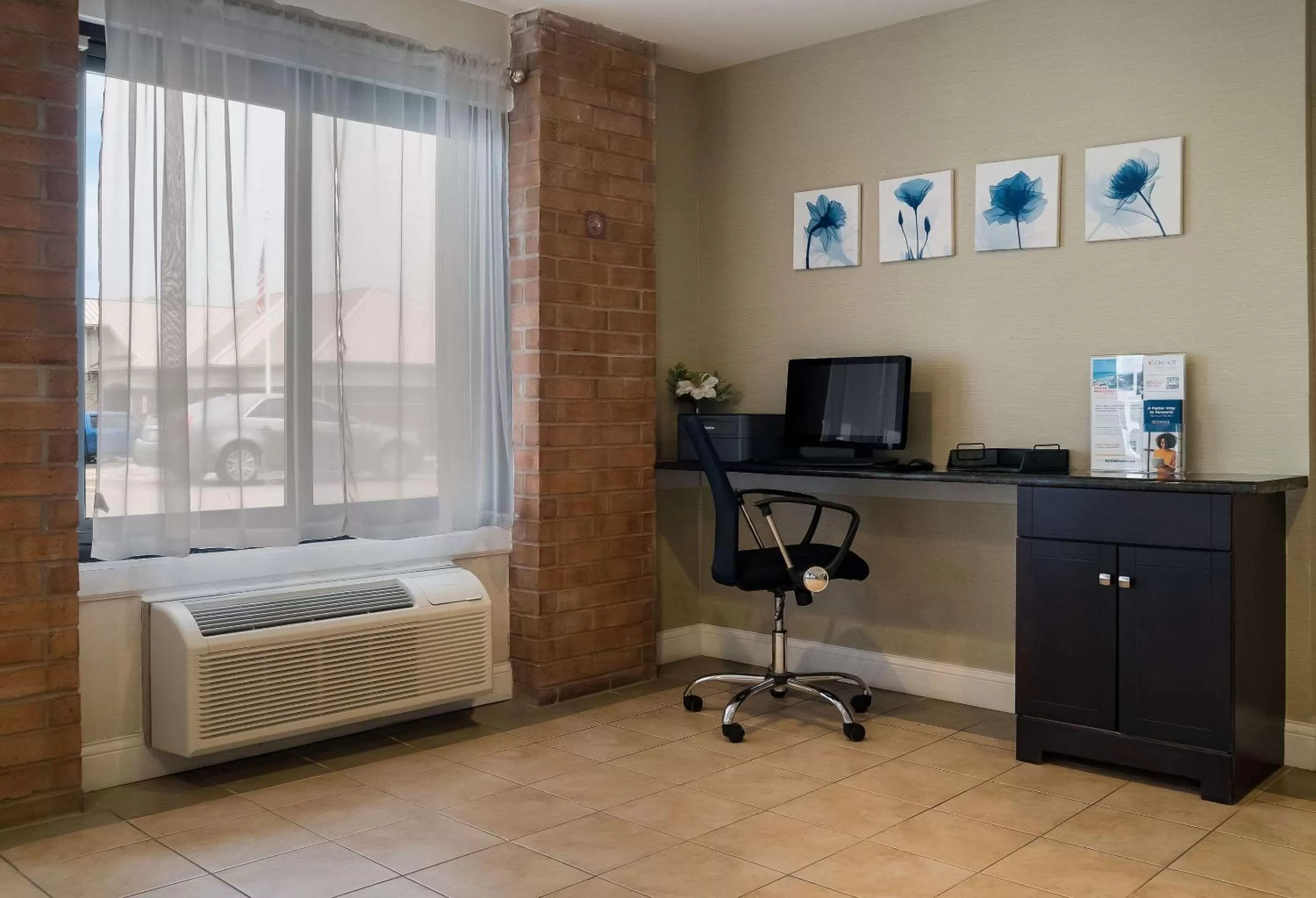 Business facilities in Quality Inn Grand Blanc - Flint South