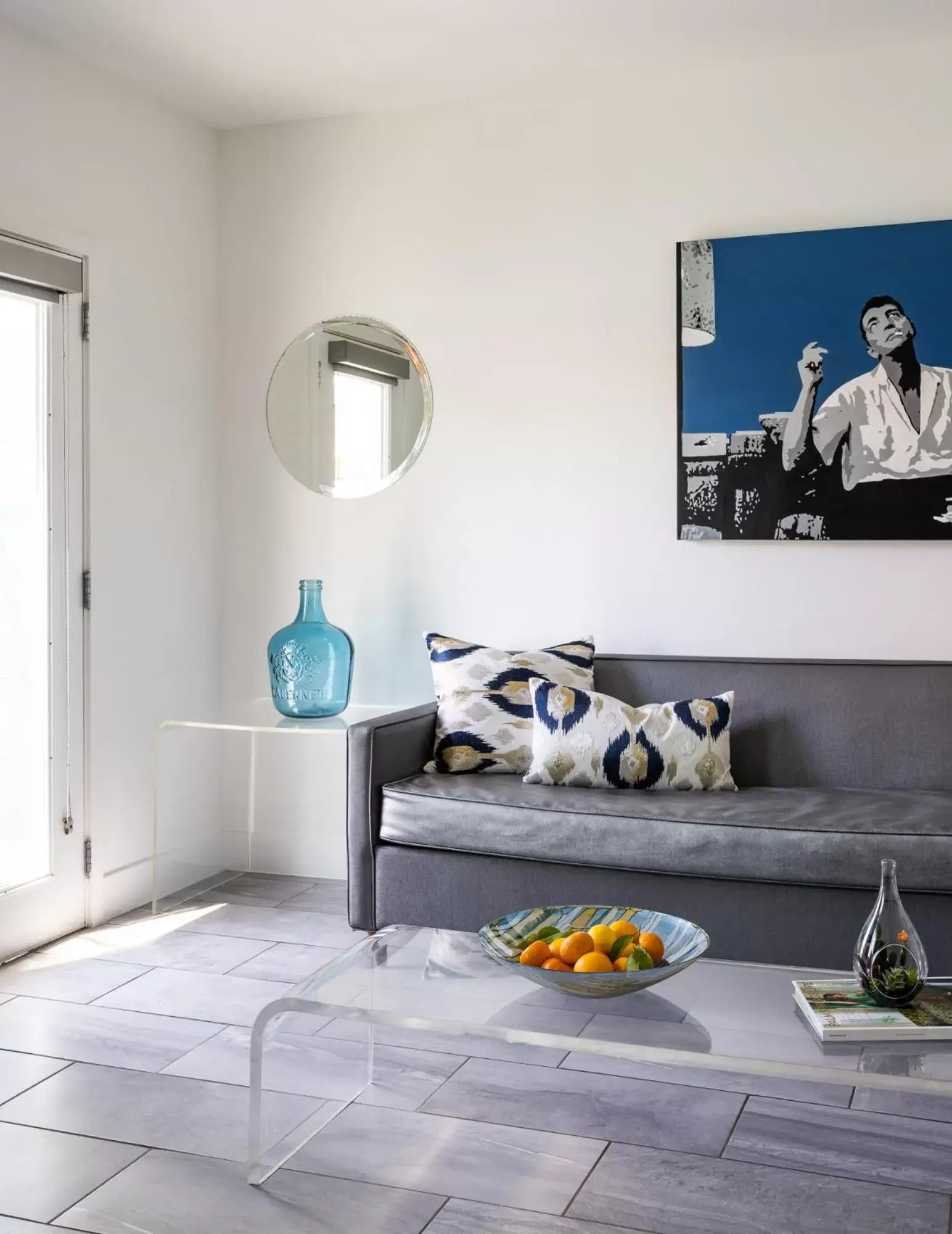 Living room in The Palm Springs Hotel Living room in The Palm Springs Hotel