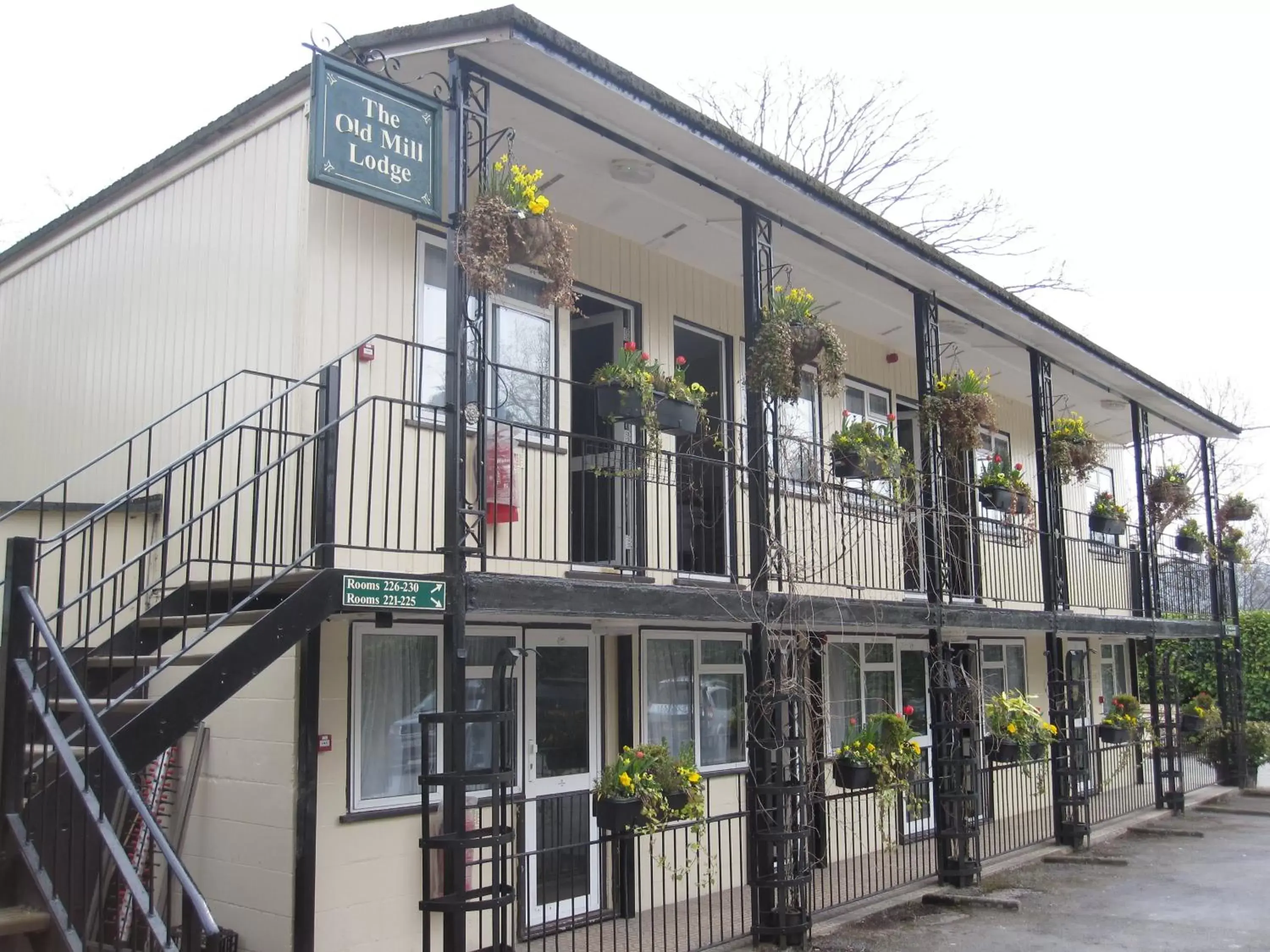 Property Building in Old Mill Hotel & Lodge