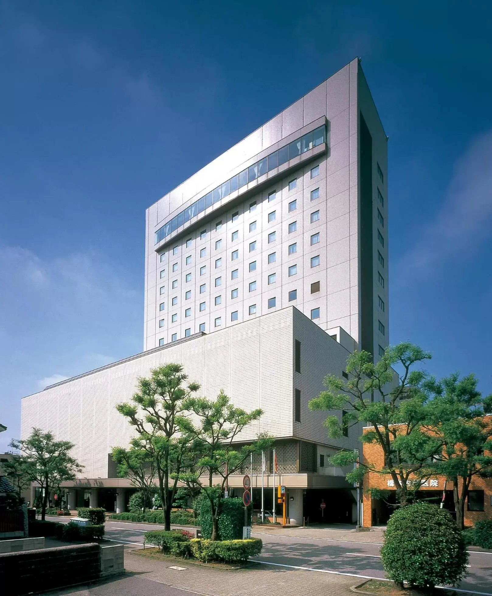 Facade/entrance, Property Building in Hotel New Otani Takaoka