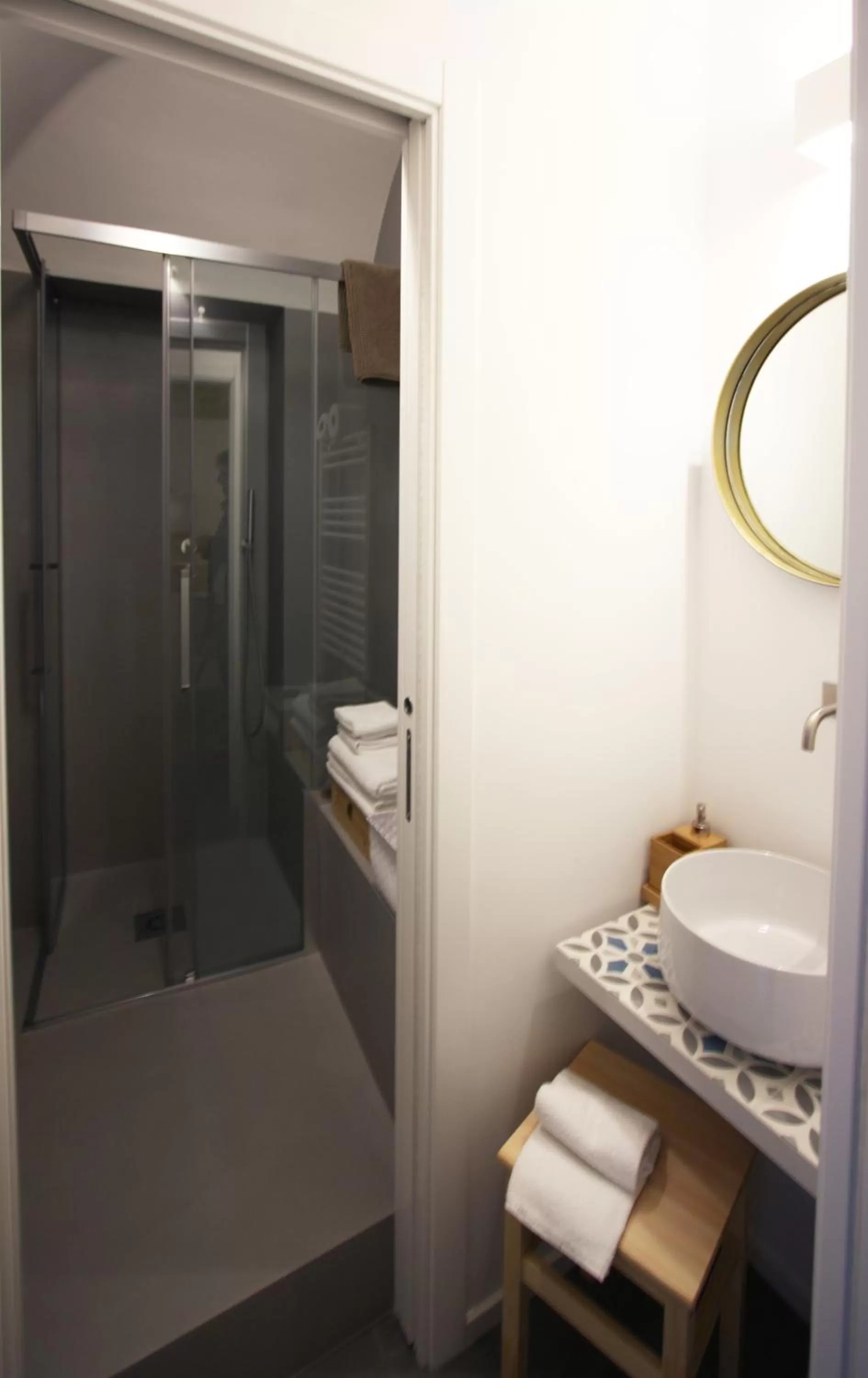 Shower in B&B Santa Chiara