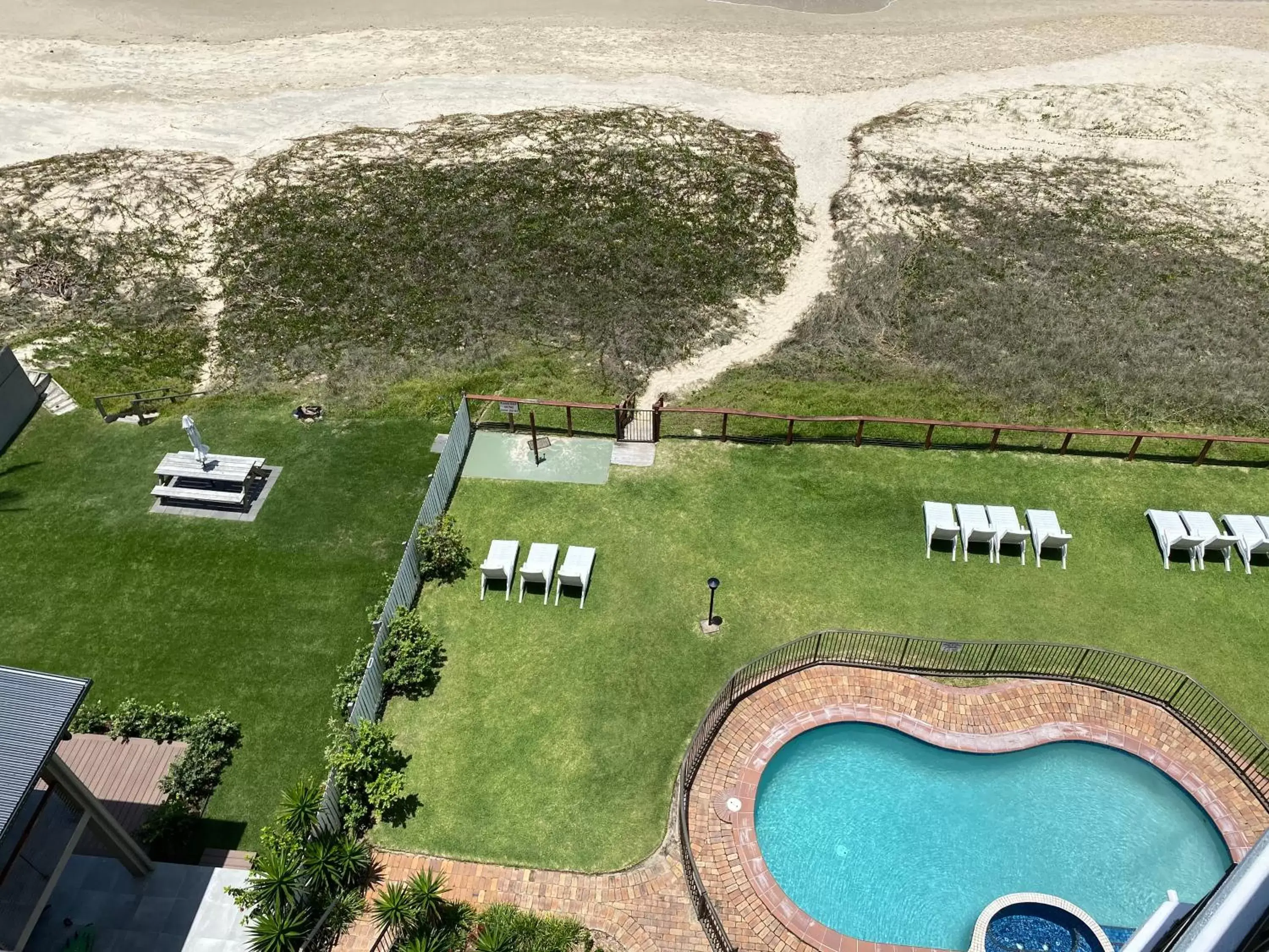Spa and wellness centre/facilities, Bird's-eye View in Spindrift on the Beach - Absolute Beachfront