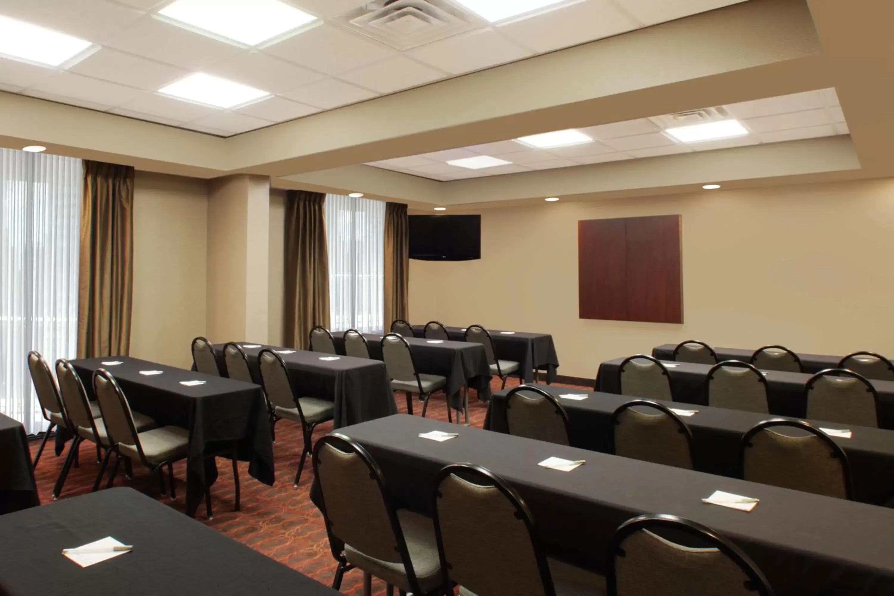 Meeting/conference room in Hampton Inn & Suites Port St. Lucie
