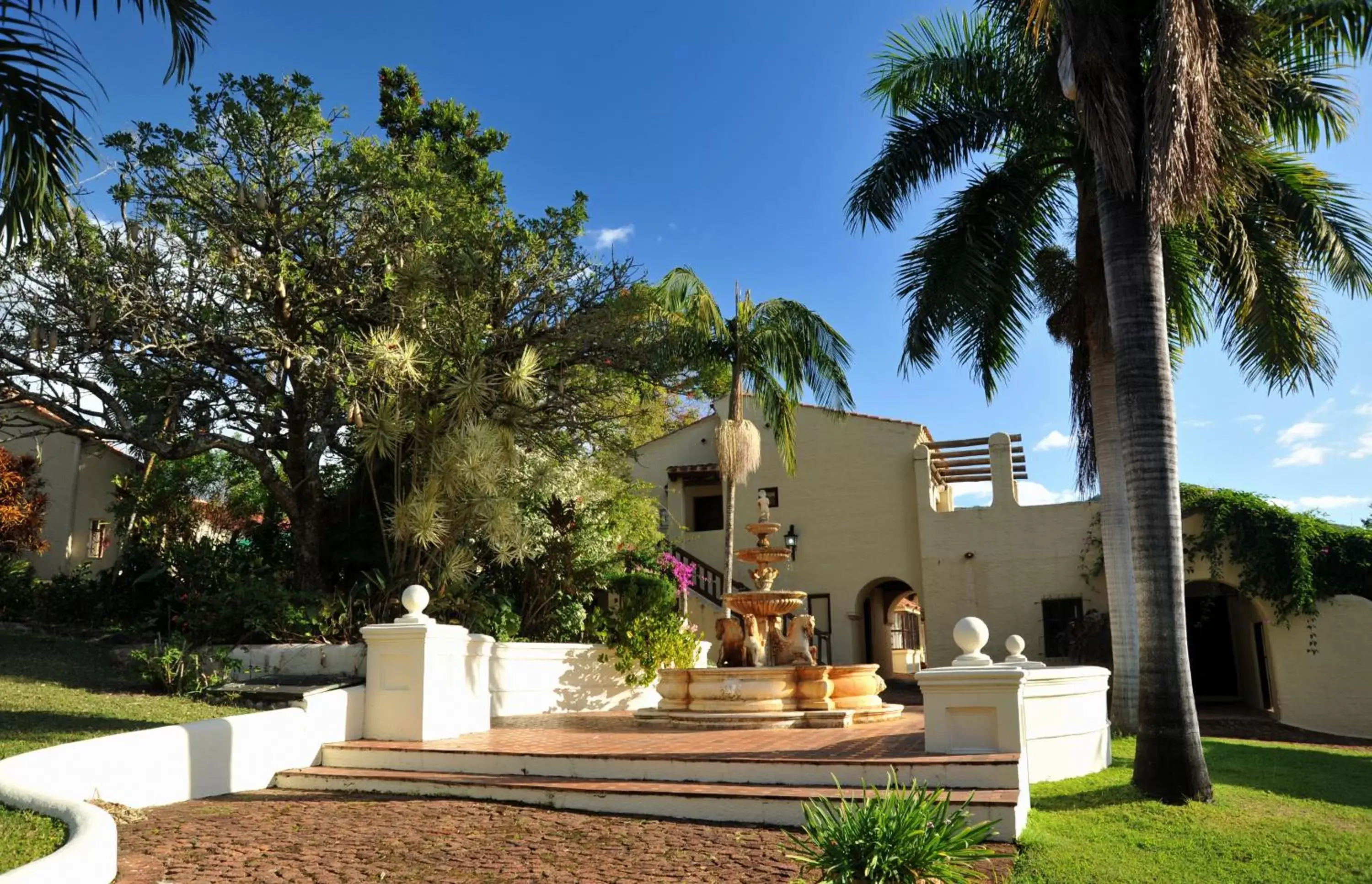 Facade/entrance in ANEW Resort Hazyview Kruger Park Facade/entrance in ANEW Resort Hazyview Kruger Park