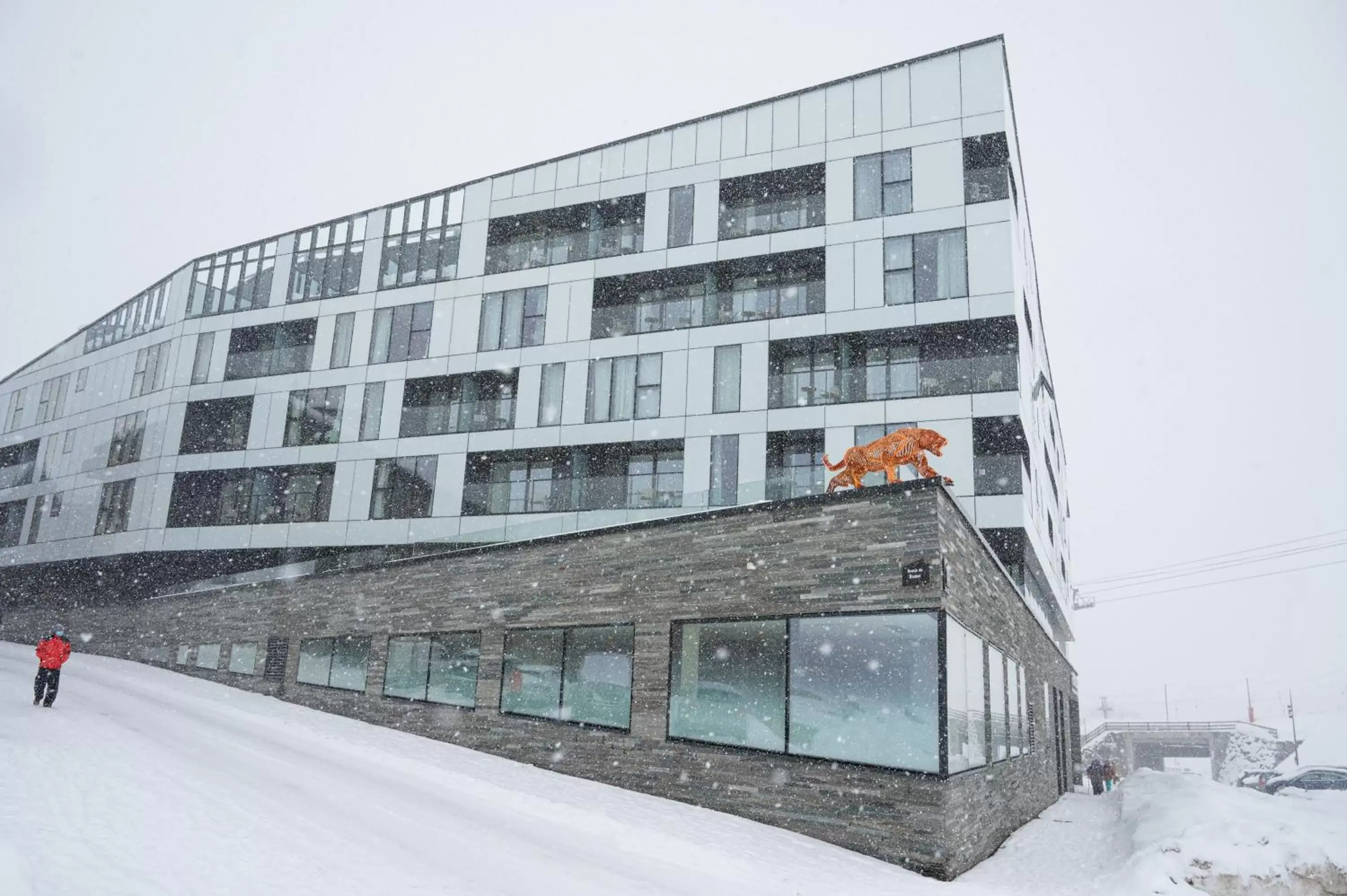 Property building, Winter in Hôtel VoulezVous by Les Etincelles