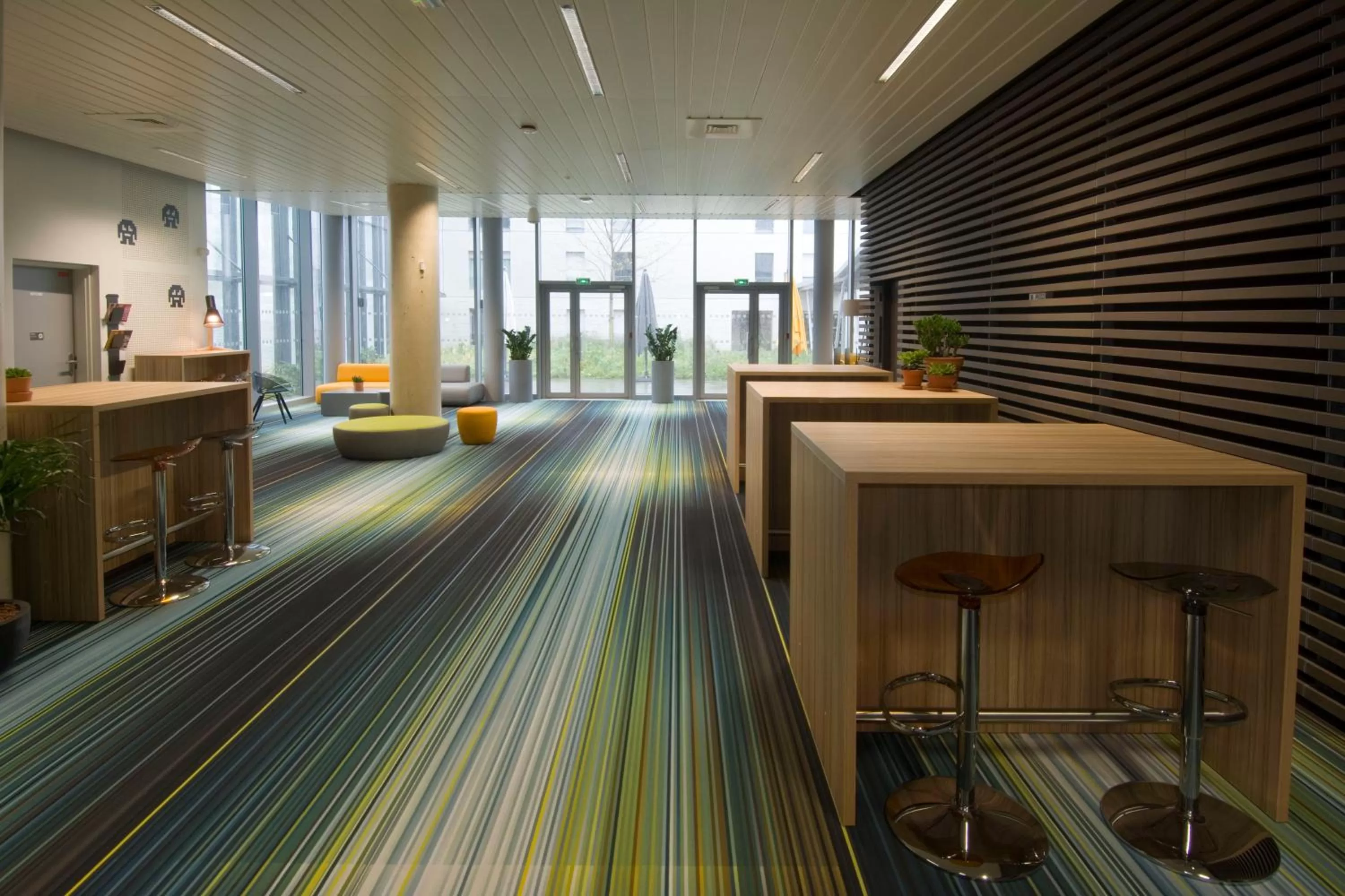 Lounge or bar in Hôtel Lodge In Paris 13